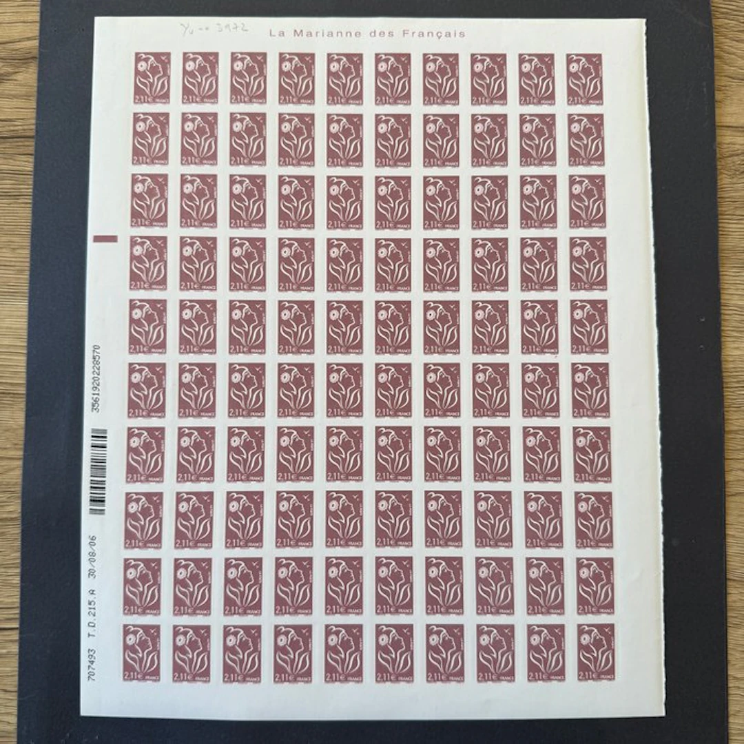 France - Yvert 3972b "Marianne Lamouche €2.11" complete sheet
