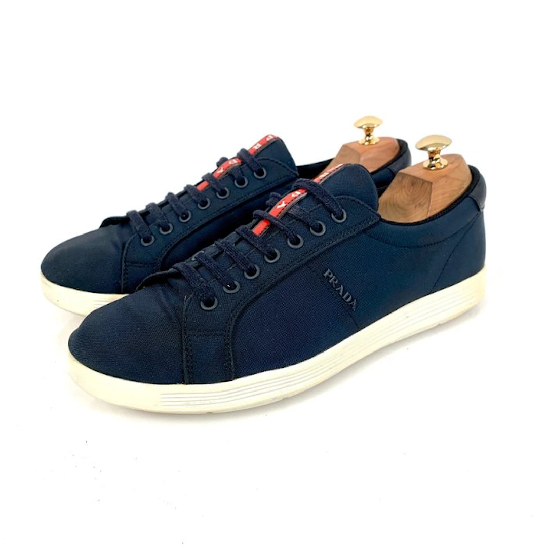 Prada Low-top Sneaker Navy Blue 4E 3256 UK 7 - Sneakers - Size: EU 41