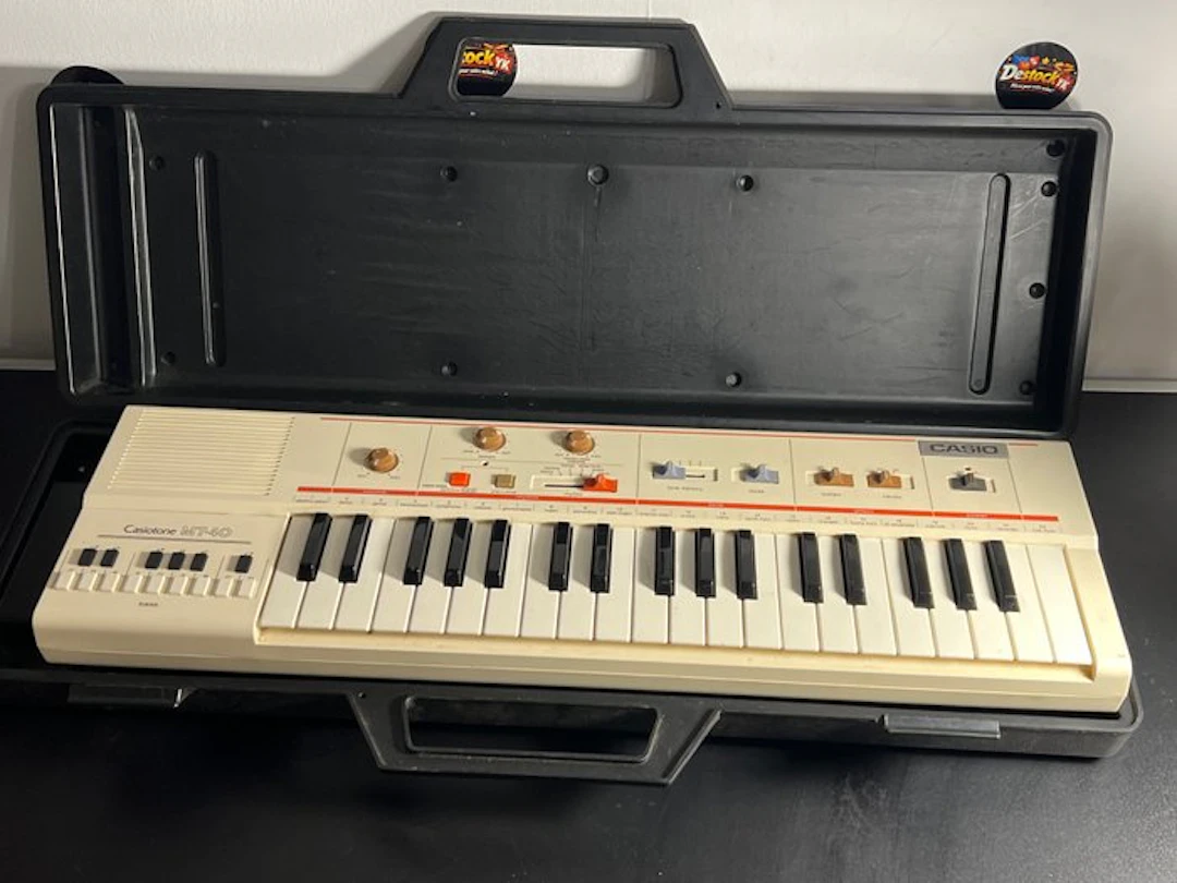 Casio - Casiotone MT-40 - - Keyboard - Japan - 1983 (No reserve price)