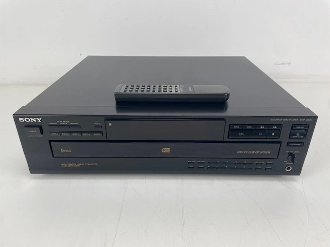 Sony - CDP-C335 CD player