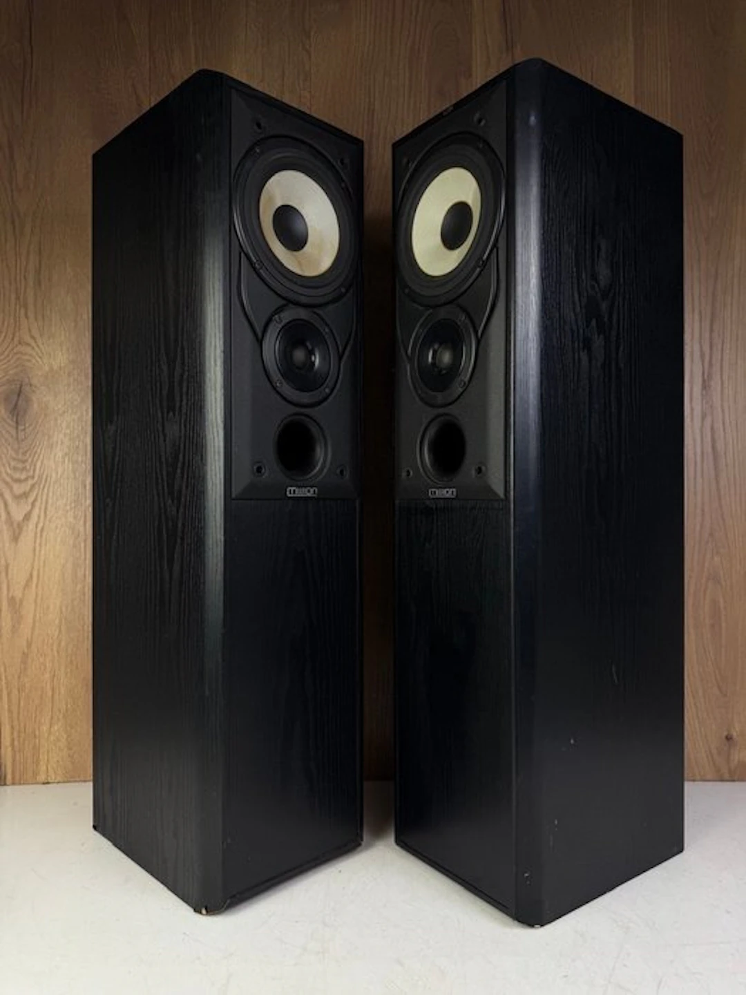 Mission - 702E - Matching Pair Speaker set