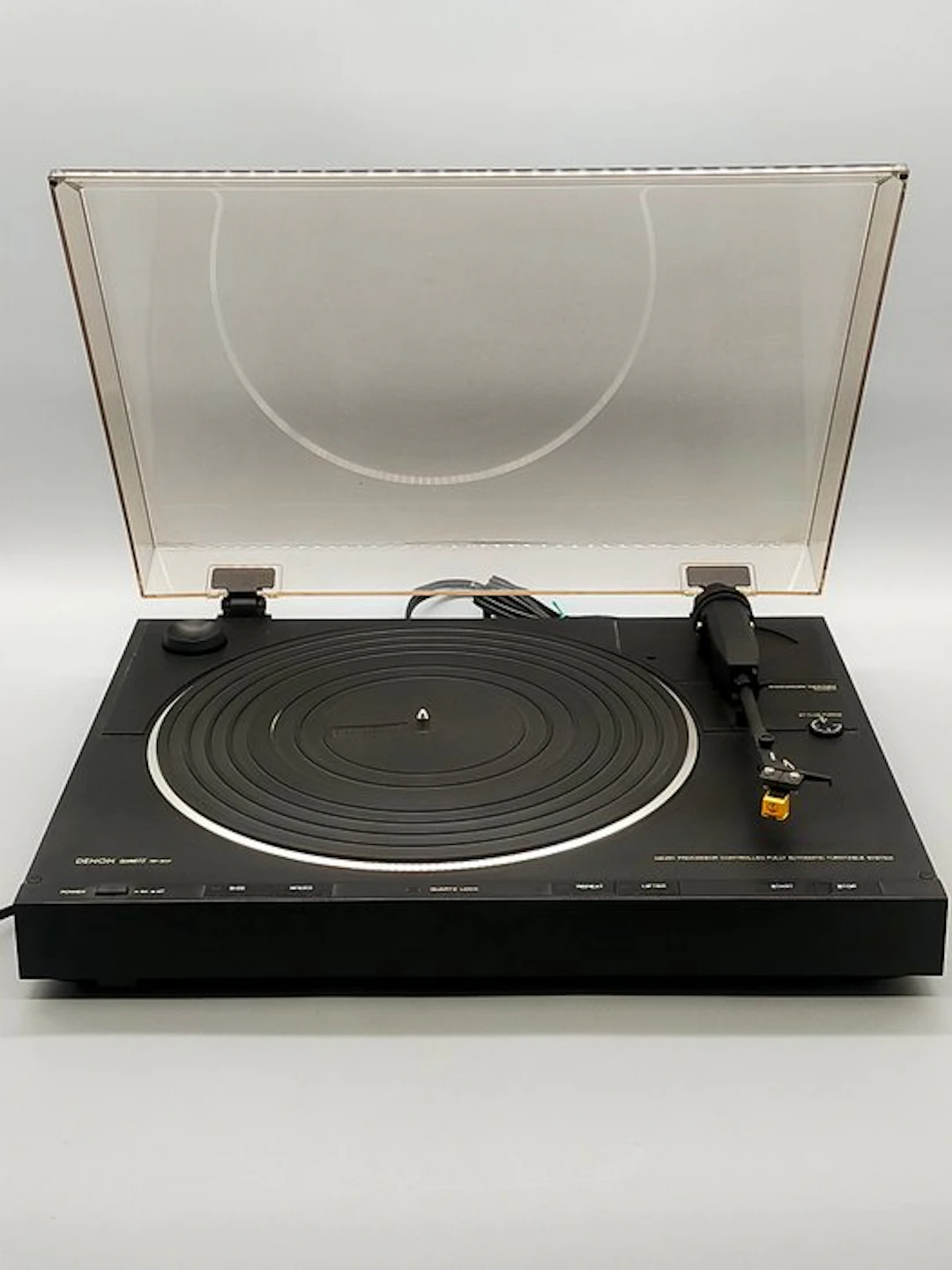 Denon - DP-23F Quartz Direct Drive Turntable