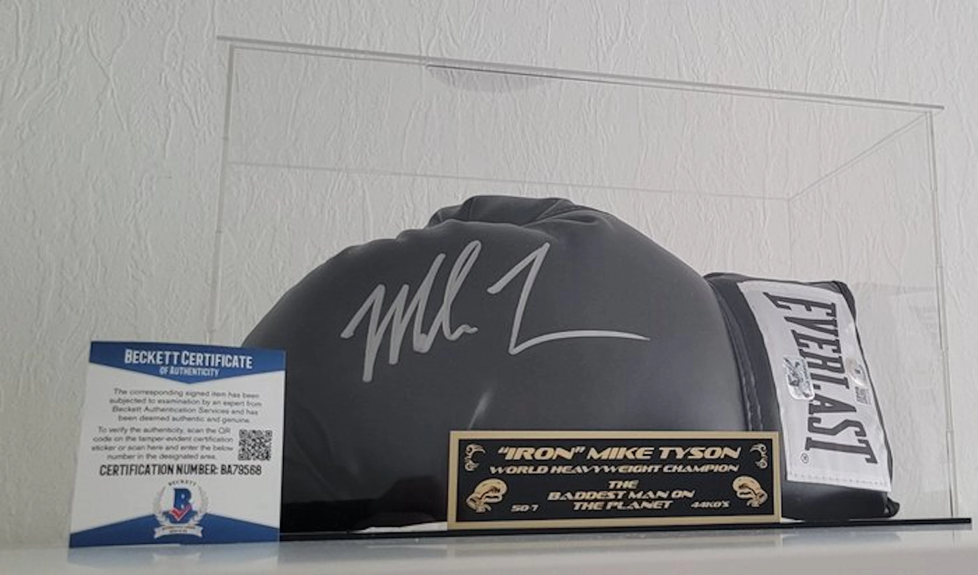 Boxe - Mike Tyson - Boxing Glove