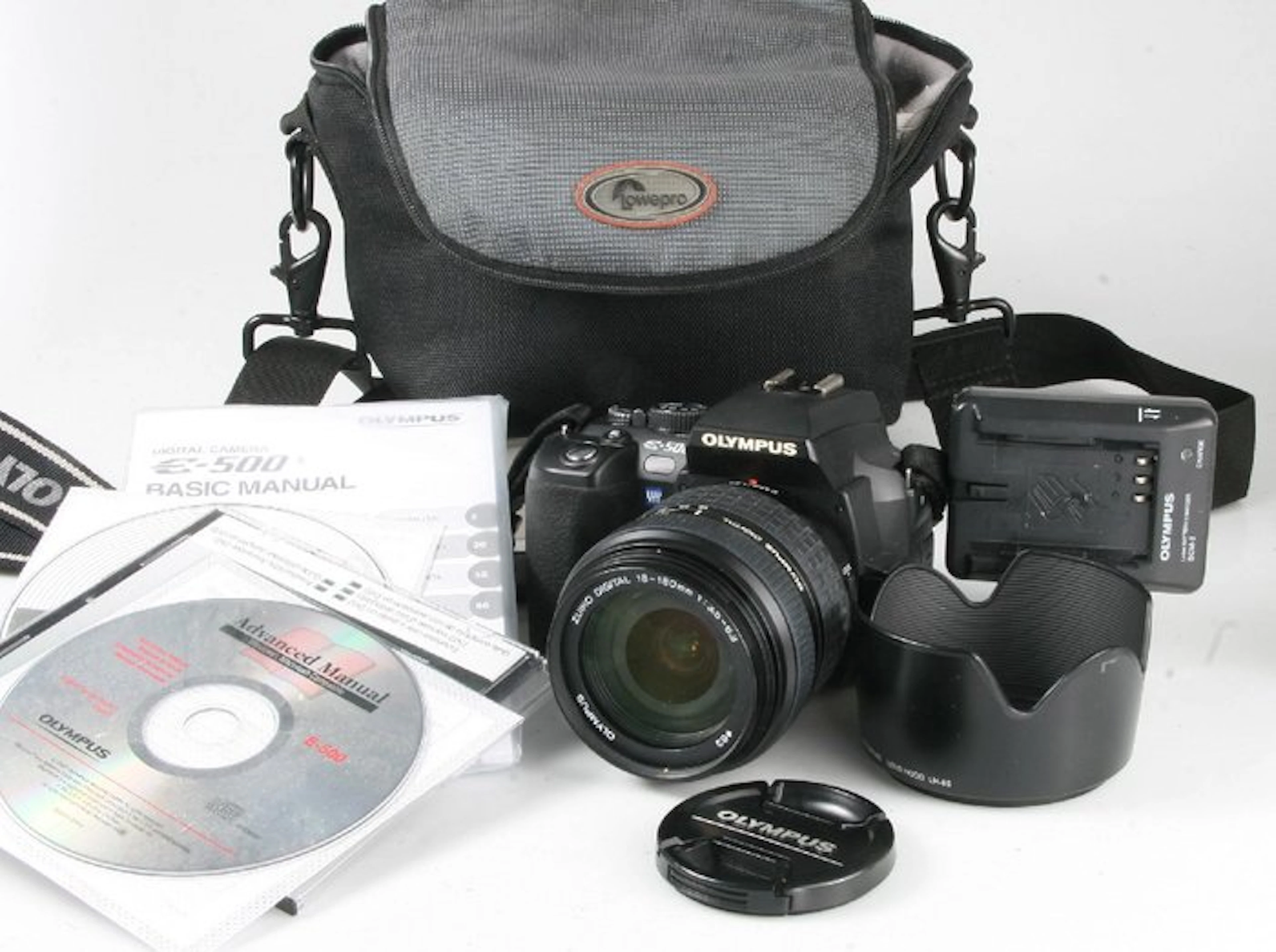 Olympus E-500 + 18=180 mm - Digital reflex camera (DSLR)