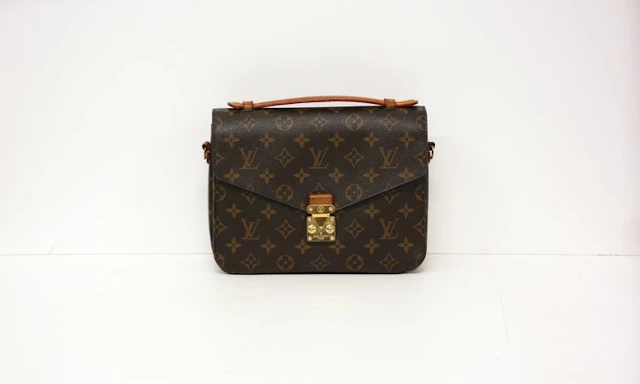 Louis Vuitton - Metis - Bag
