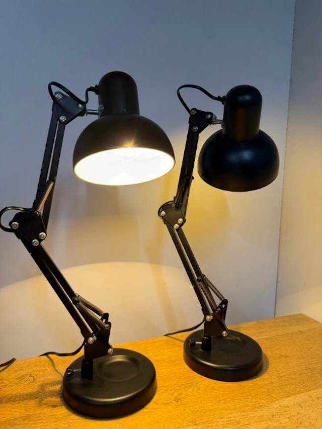 Desk lamp (2) - Set of two industrial flexible desk lamps, black. - Metal