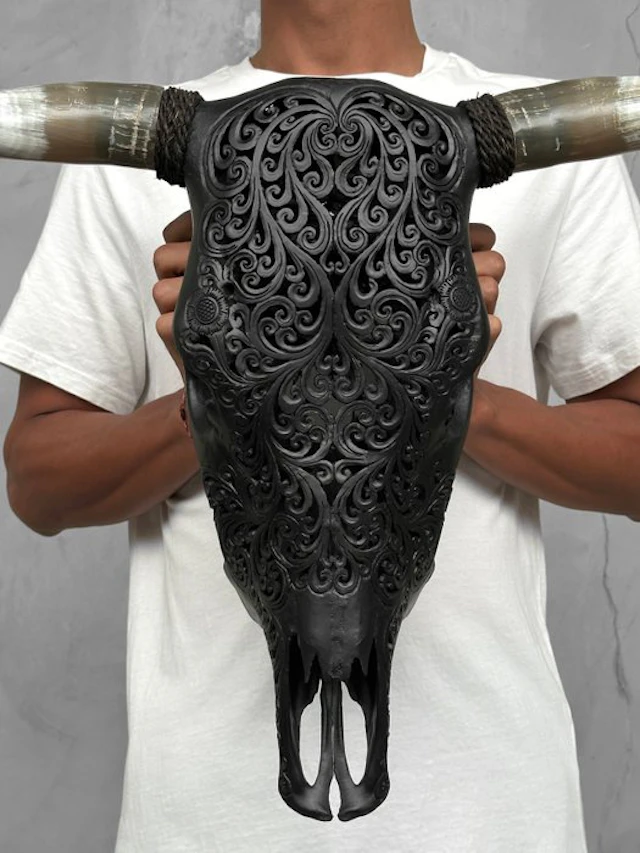 NO RESERVE PRICE - Authentic Large Black Hand-Carved Bull...
