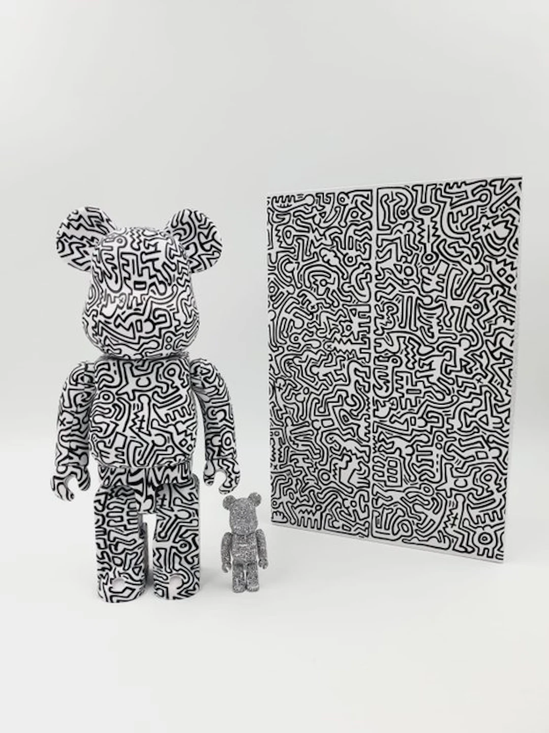 Keith Haring (1958-1990) - Be@rbrick Keith Haring V4 400% + 100% Bearbrick 2019