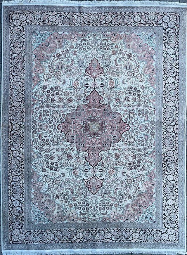 Vintage cashmere silk - cleaned - Carpet - 367 cm - 278 cm