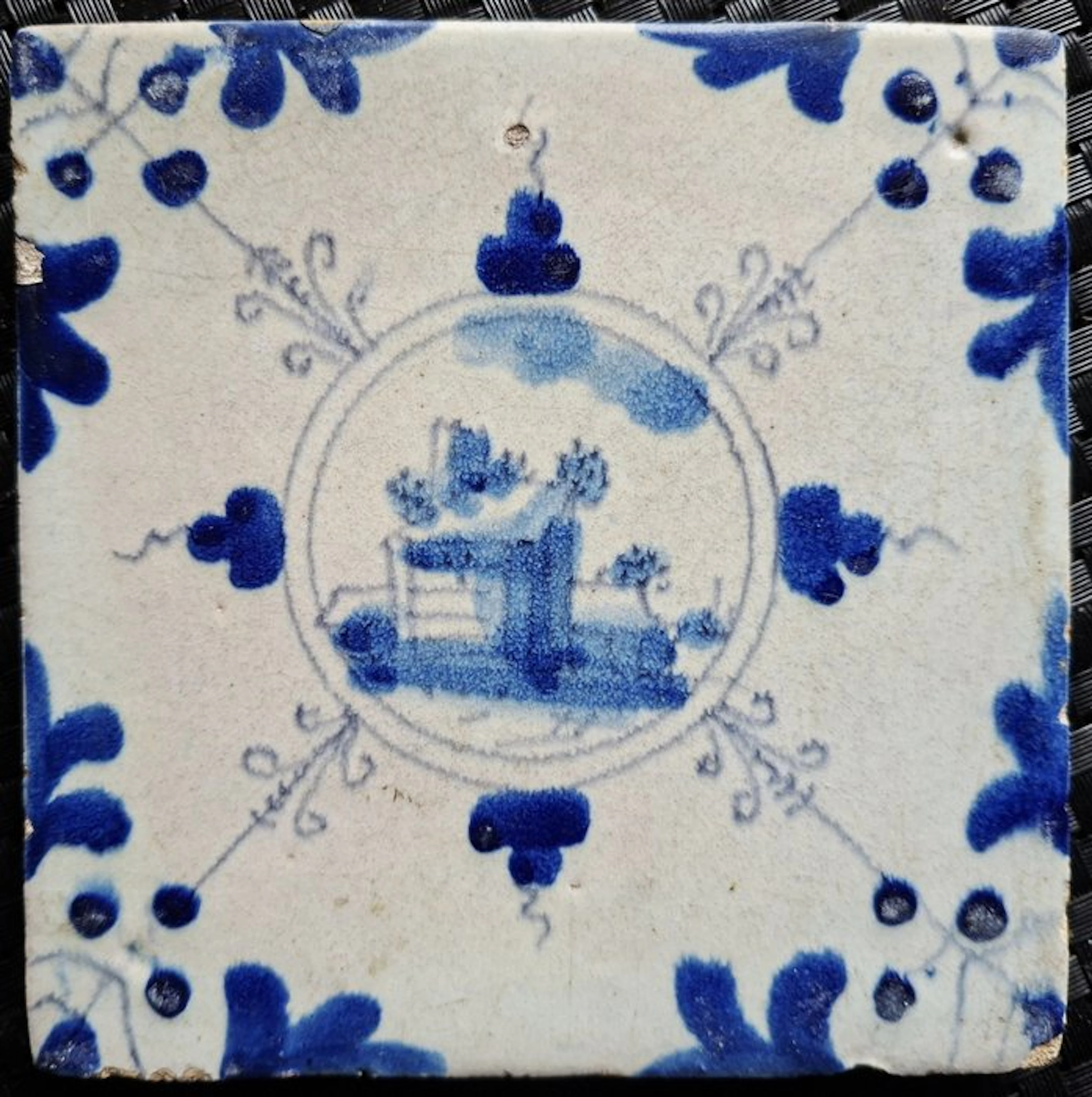 Tile - Antique Delft blue