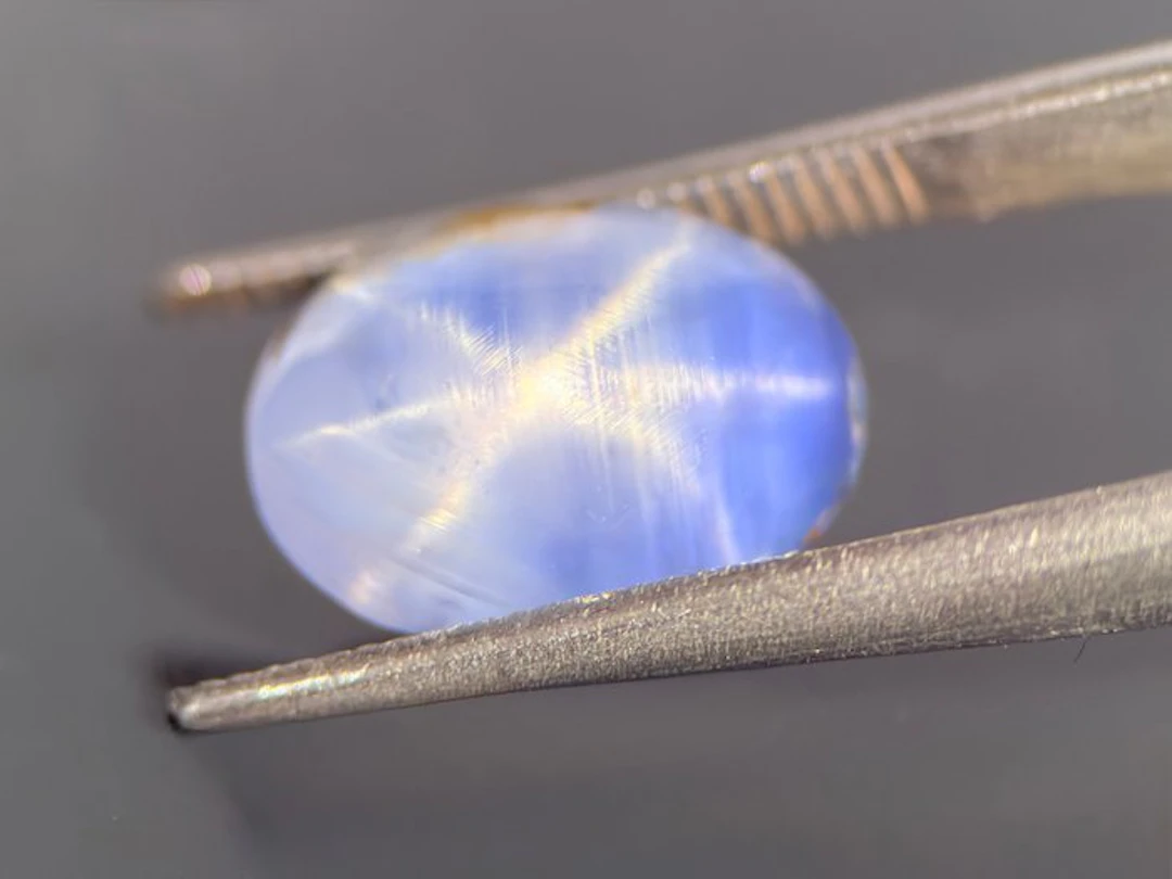 Blue Star Sapphire - 7.47 ct - Gem research Swiss Lab (GRS) - No Heat