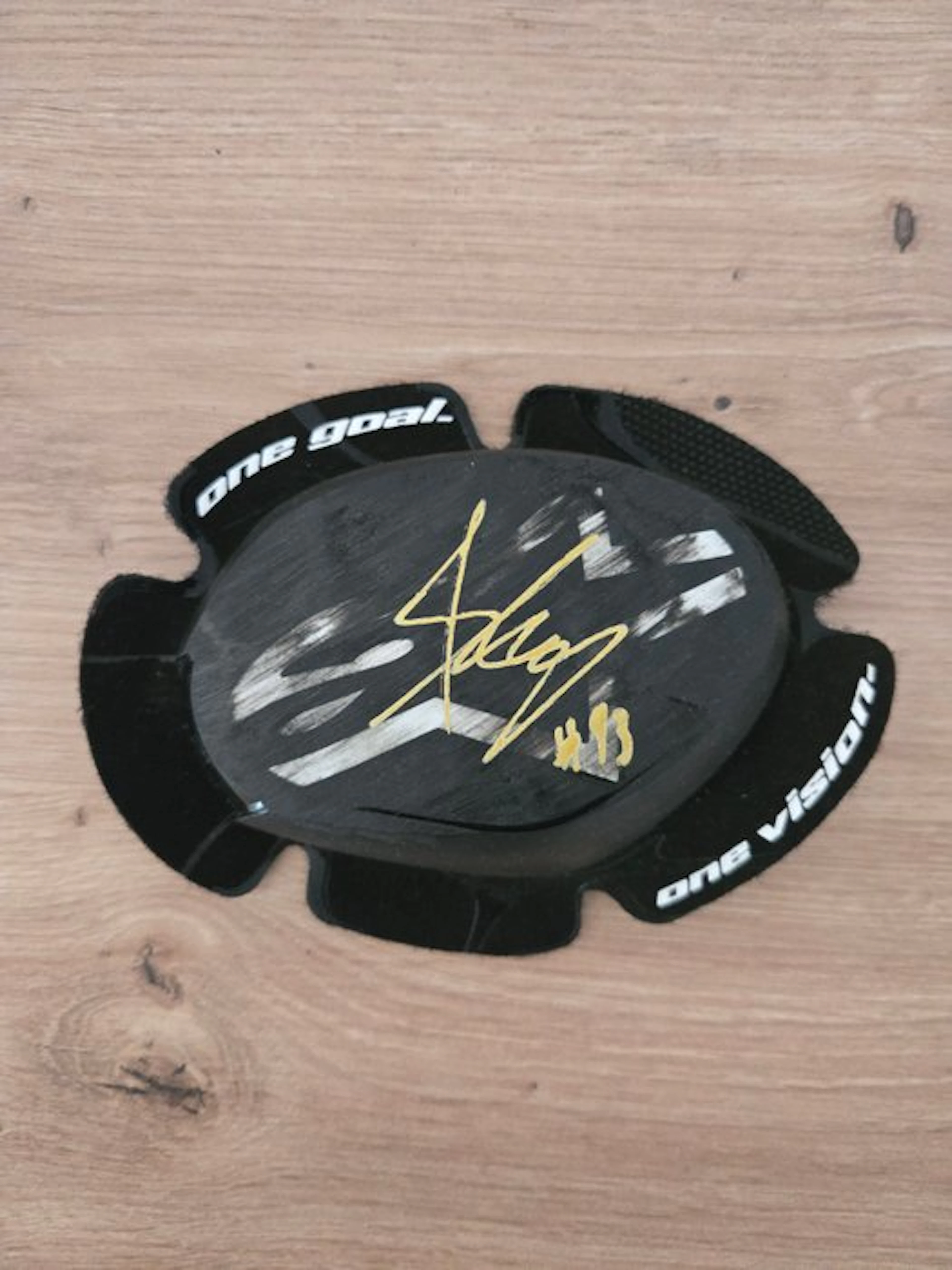 MotoGP - Marc Marquez - 2025 - Kneeslider
