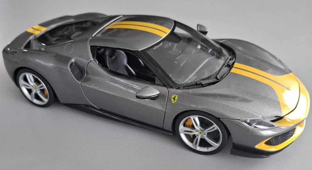 Bburago 1:18 - Model car - Ferrari 296 GTB Assetto Fiorano