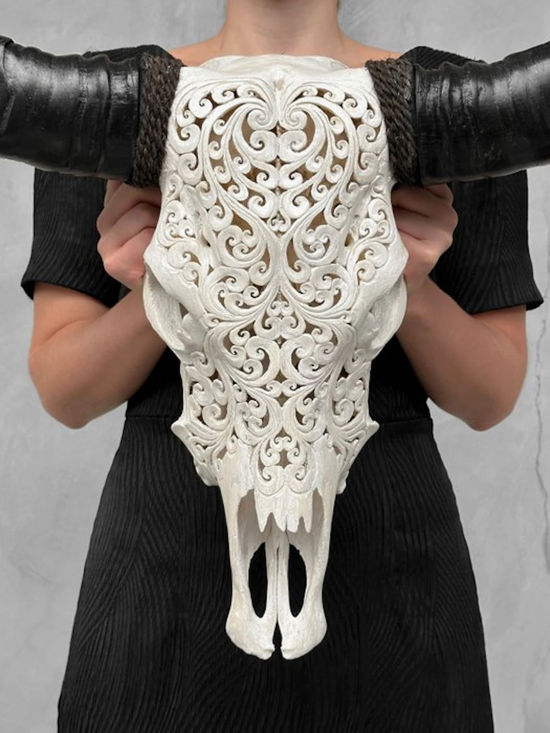 NO RESERVE PRICE - Authentic Large White Hand carved...