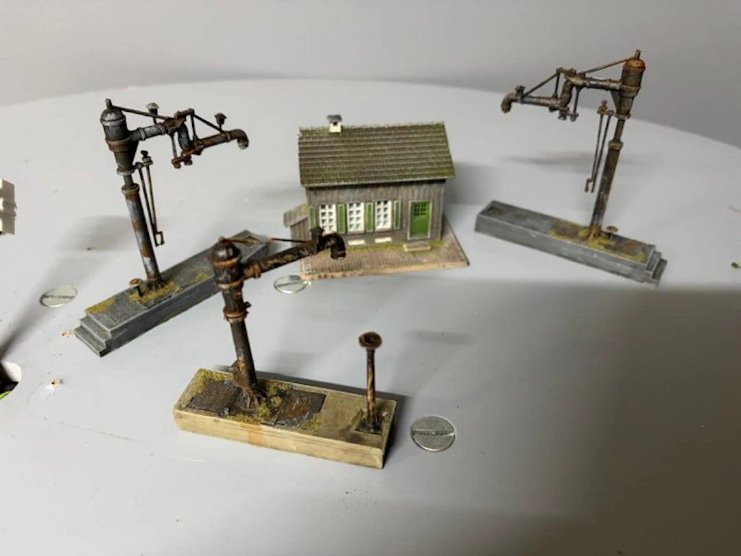 Kibri H0 - 39422 - Model train buildings (4) - Water taps
