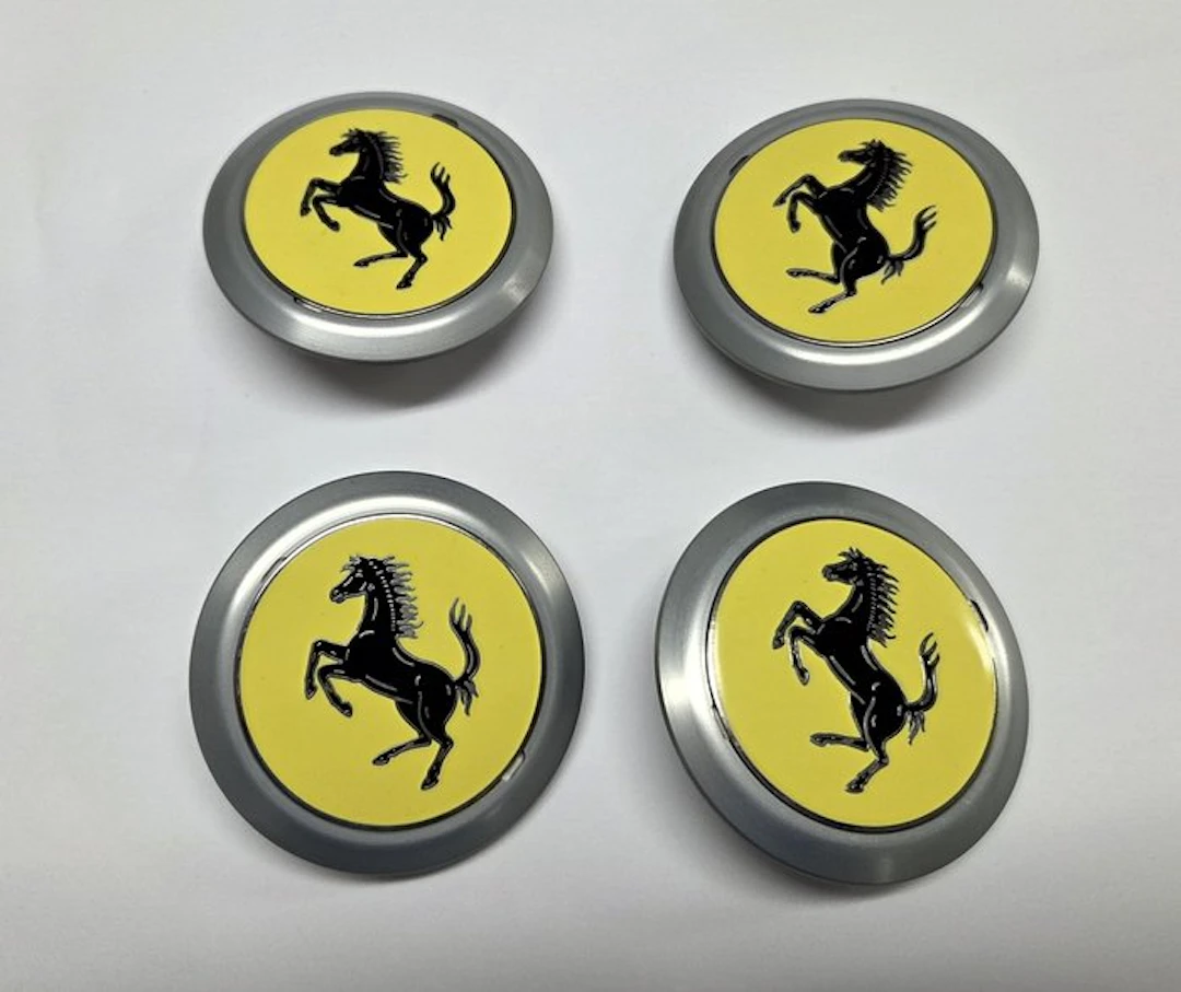 Car part - Ferrari - 4X HUBCAP wheel Coprimozzo ruota...