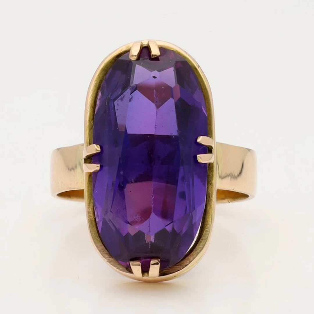 Ring - 14 kt. Yellow gold - 10.30ct. tw. Sapphire