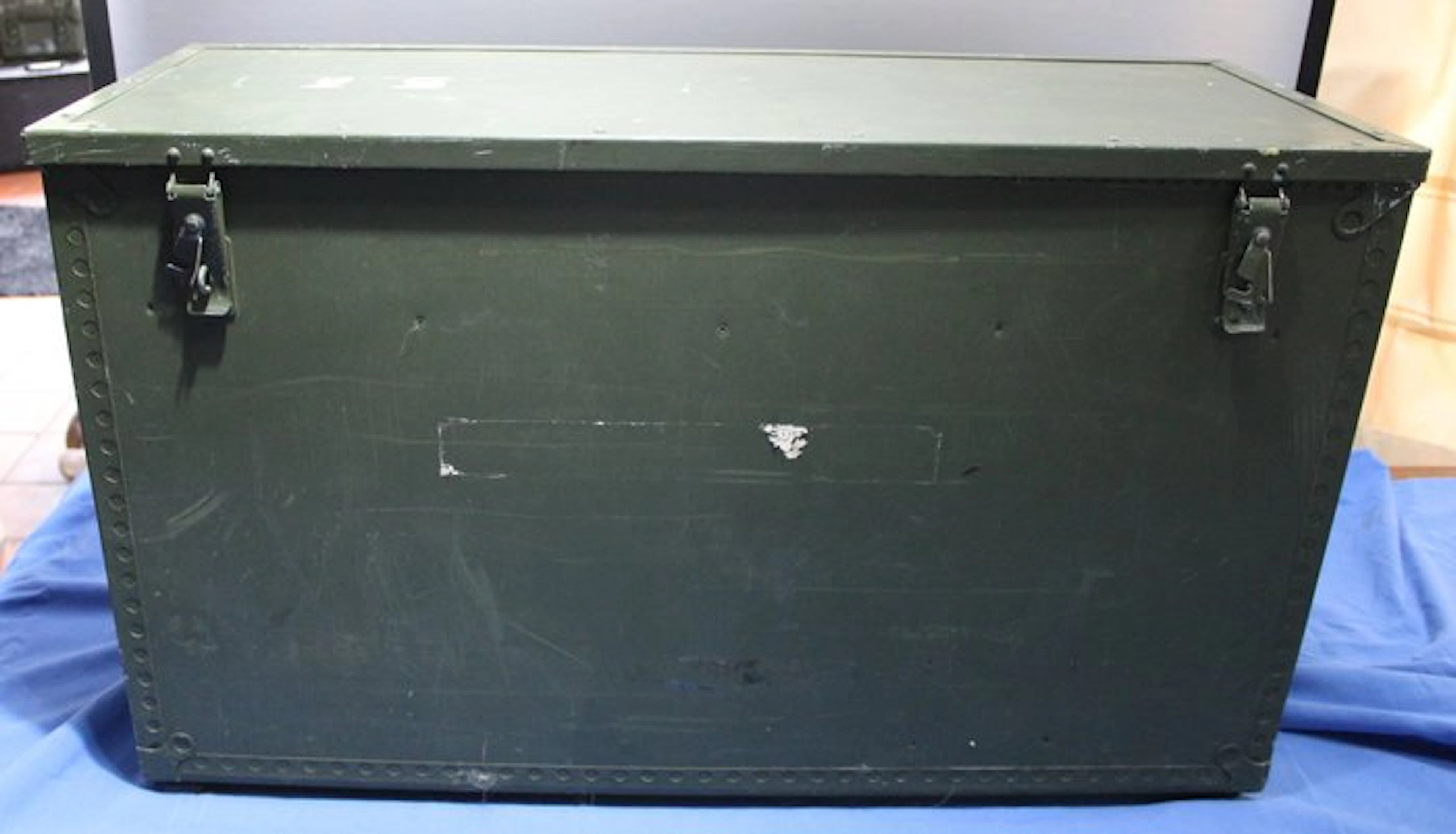 Netherlands - Large chest and 20× small suitcases Dutch...