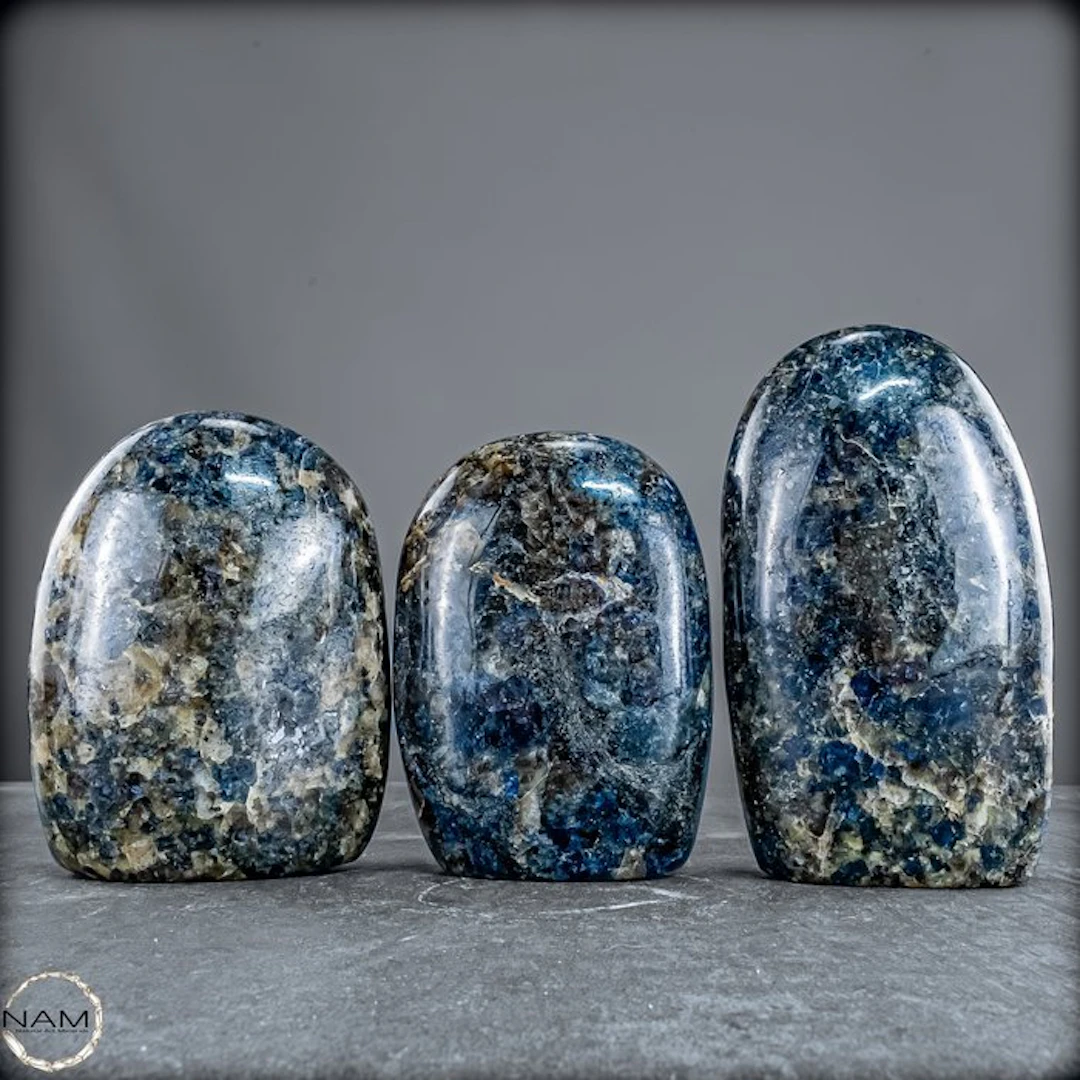 Exclusive blue cordierite set from Madagascar –...