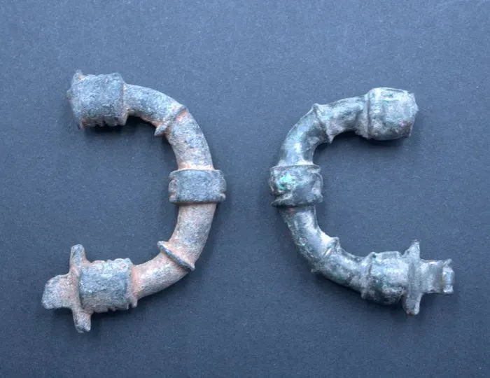 Ancient Greek Bronze Pair bow brooches (Phrygian type)