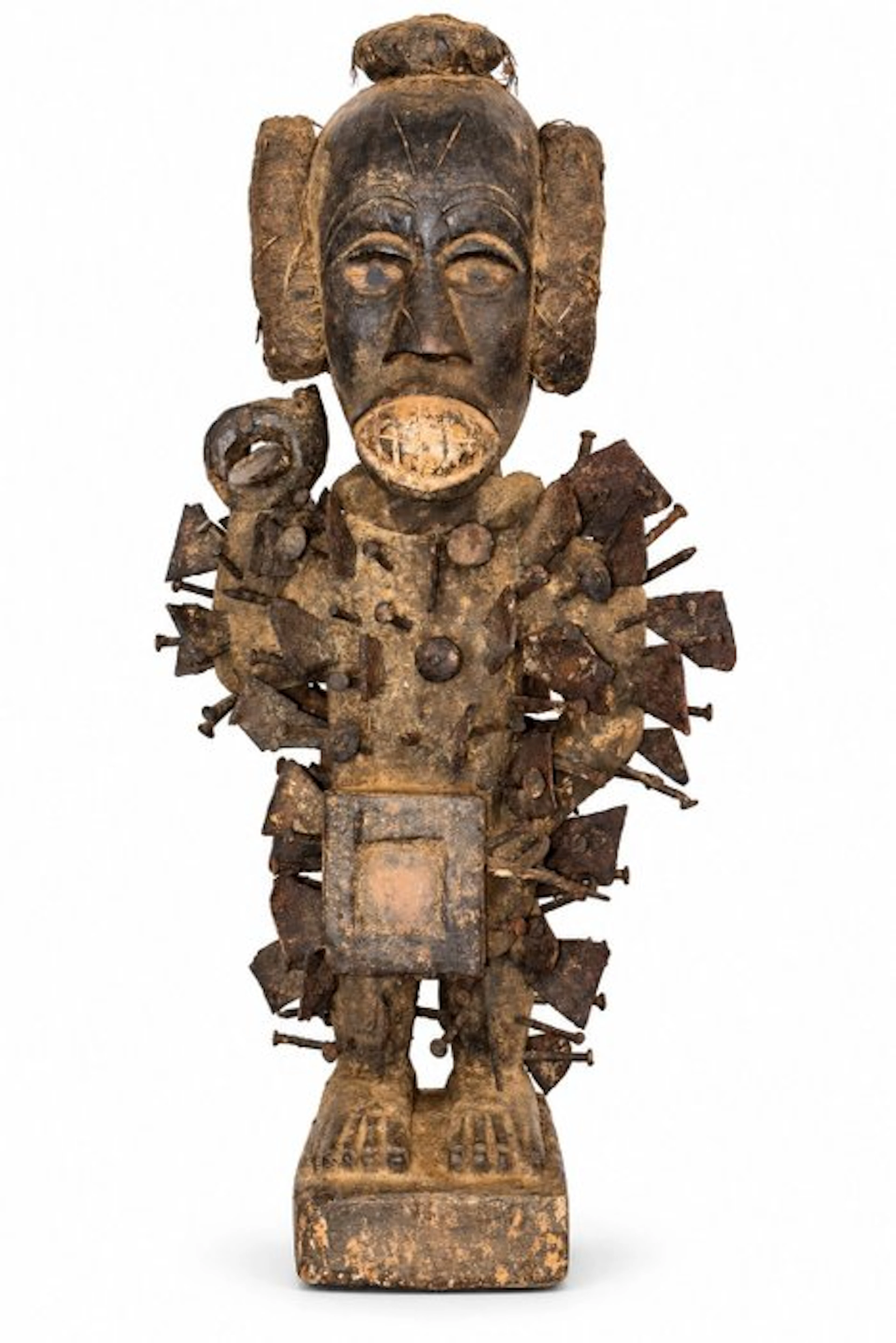 Nkisi Nkonde Fetish – Kongo Power Figure - DR Congo (No reserve price)