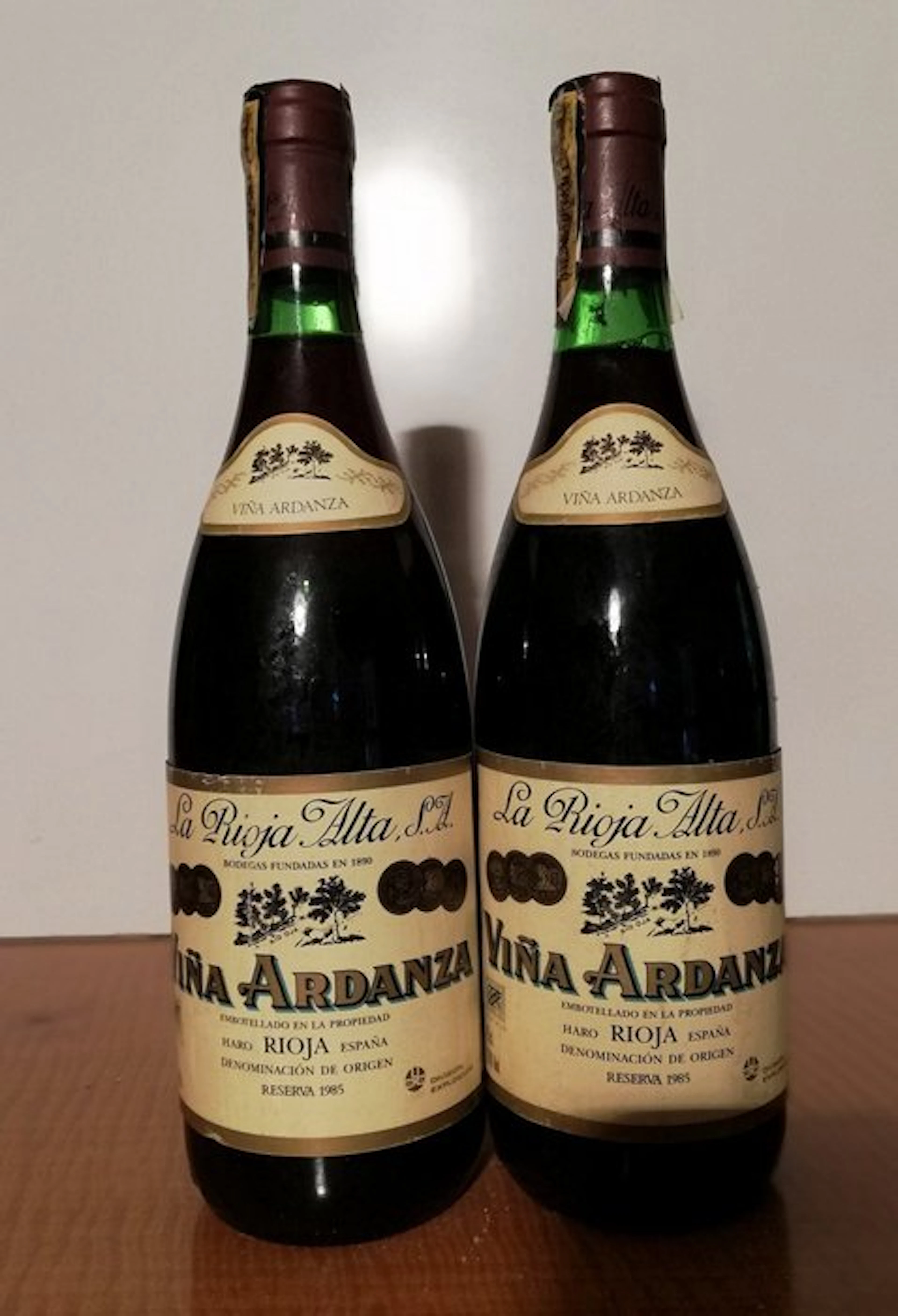 1985 La Rioja Alta, S.A. Viña Ardanza - Rioja Reserva - 2 Bottles (0.75L)