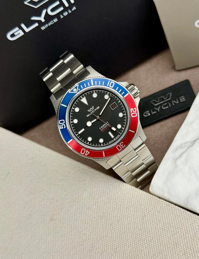 Glycine - Combat Sub Automatic Date Blue/Red - GL0388 - Men - 2020-2025