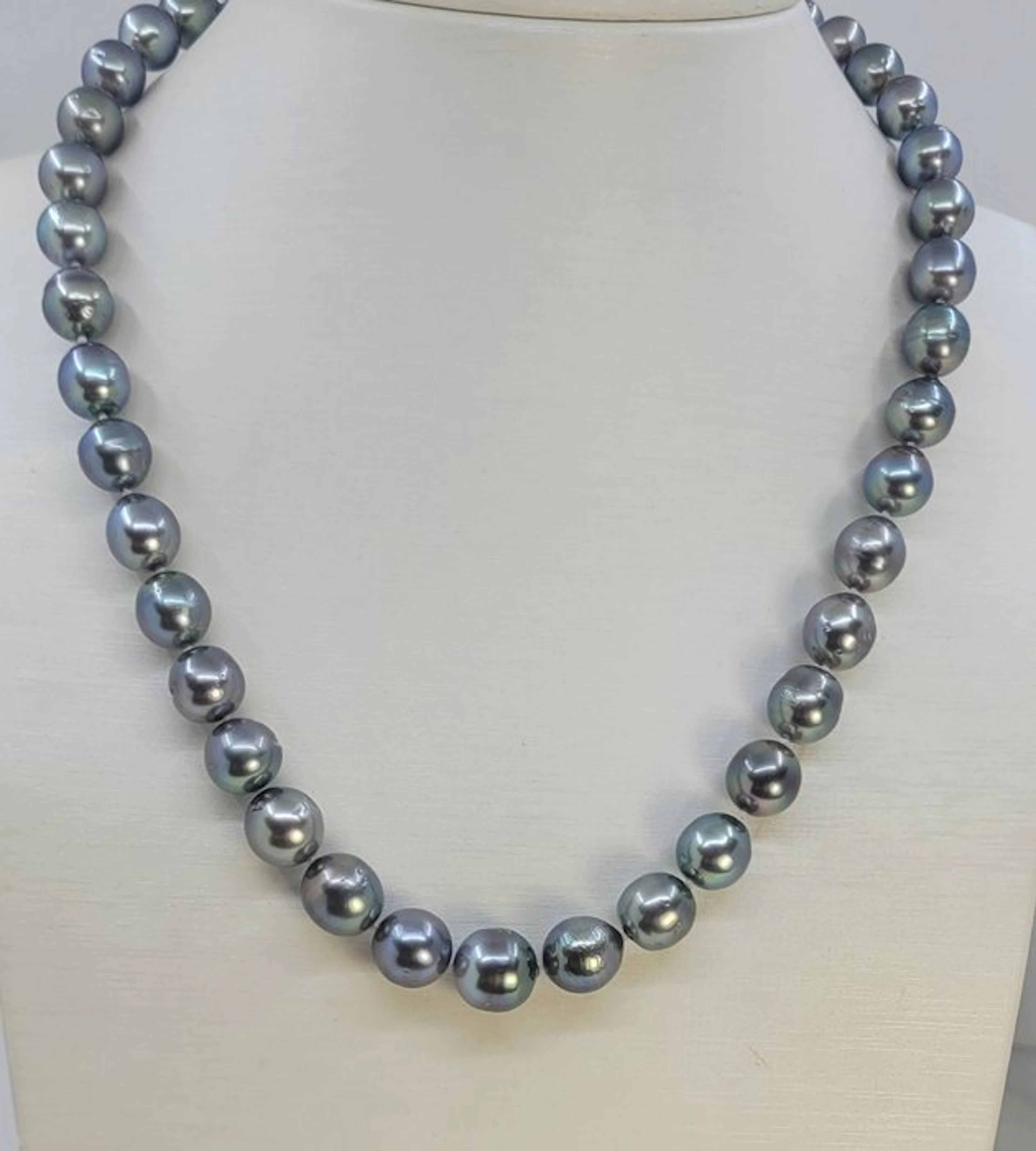 Necklace PSL Certified Tahitian Pearls - 8.0x10.8mm