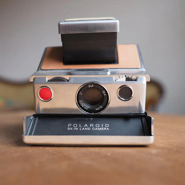 Polaroid SX-70 Land Camera Instant camera