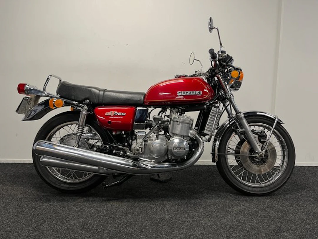 Suzuki - GT 750 - 750 cc - 1975