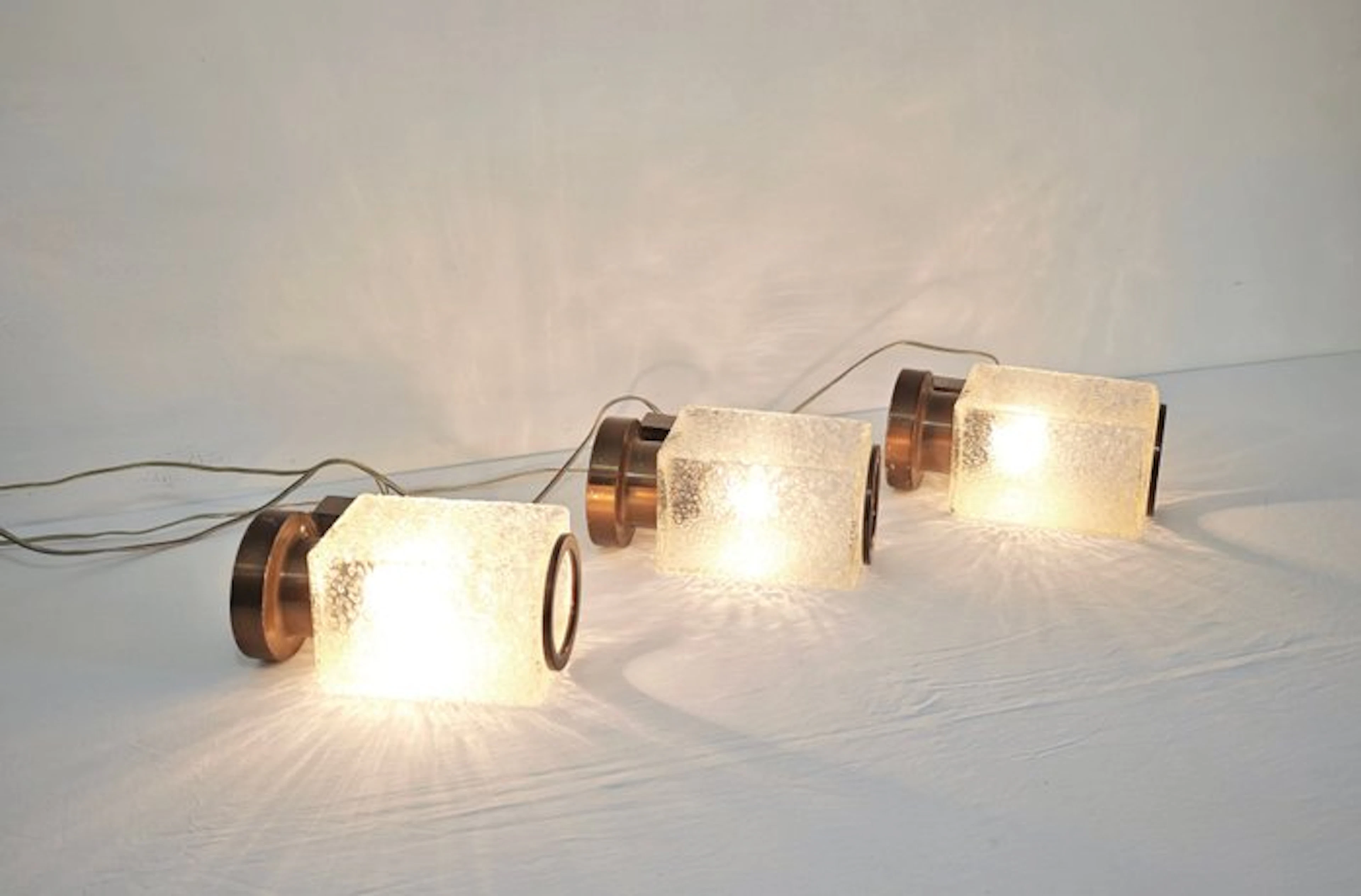 Wall lamp (3) - Murano glass - Set of 3 Italian wall sconces