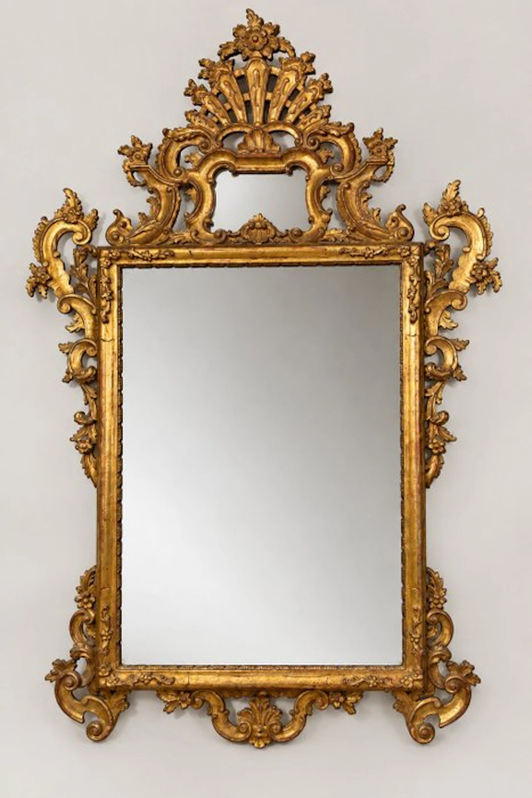 Mirror - Wood, Glass - Venetian gilt-wood mirror in 18th century style