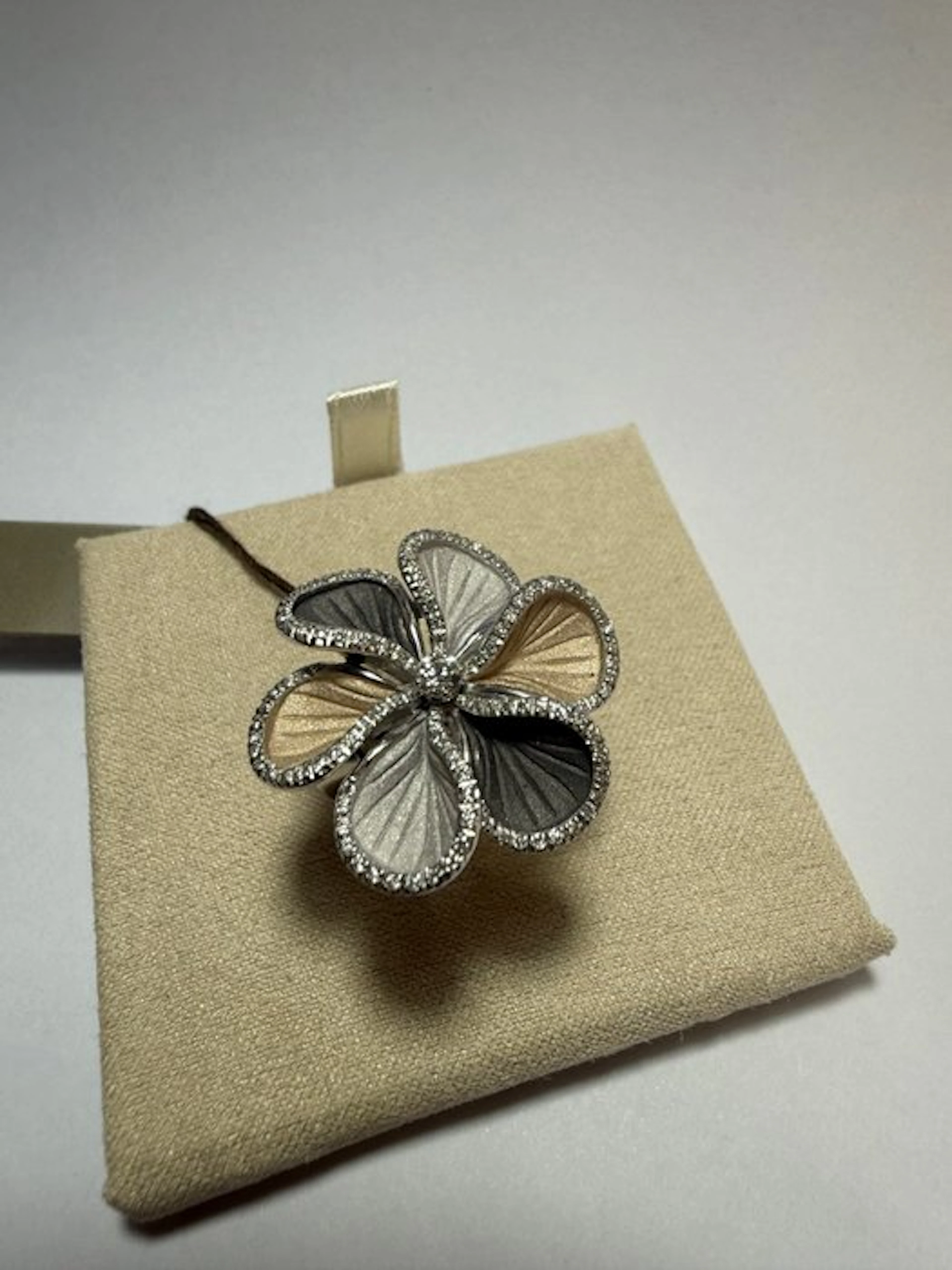 Annamaria Cammilli - Ring - WAVE - 18 kt