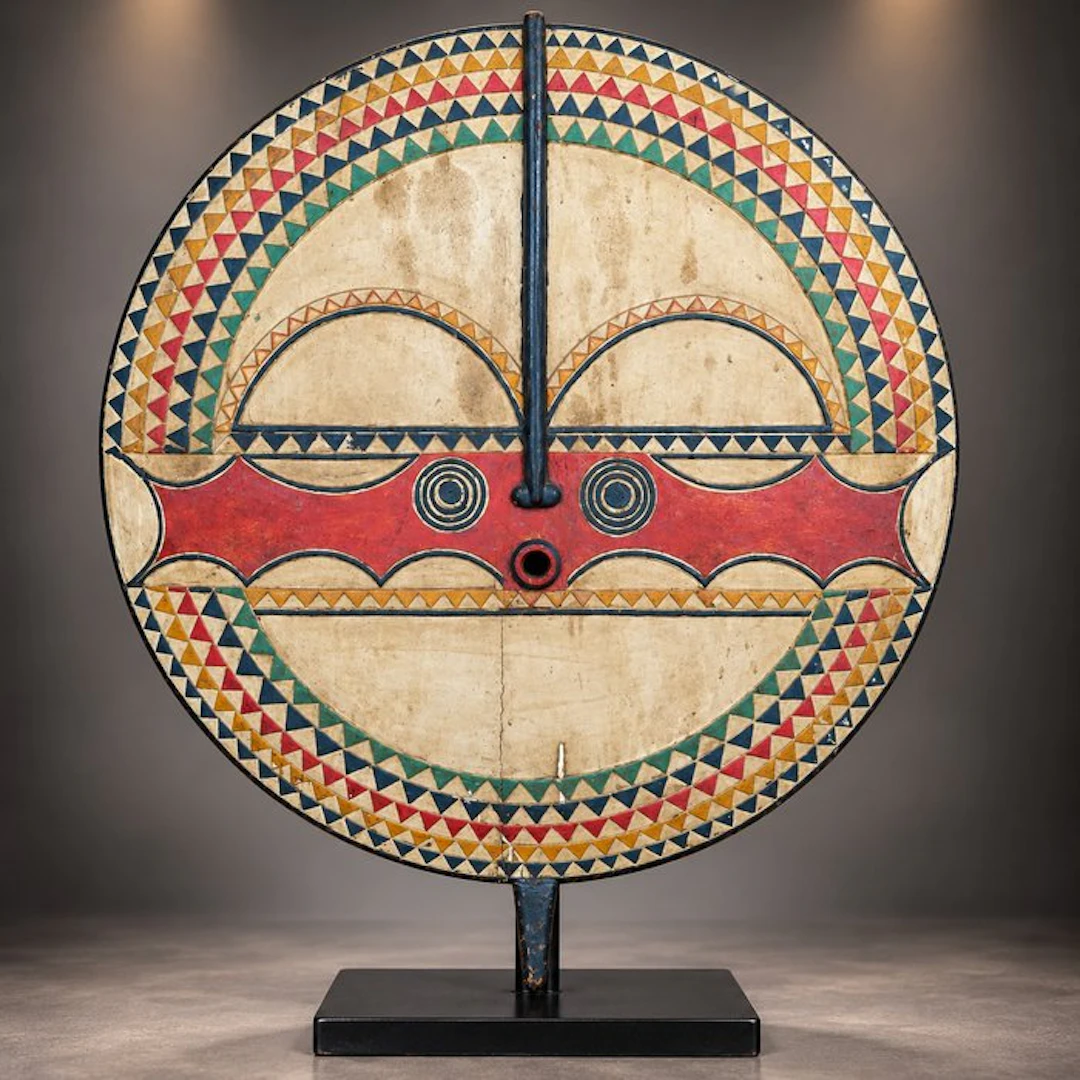 EXCEPTIONAL BWA MASK FROM BURKINA FASO — PROTECTIVE...