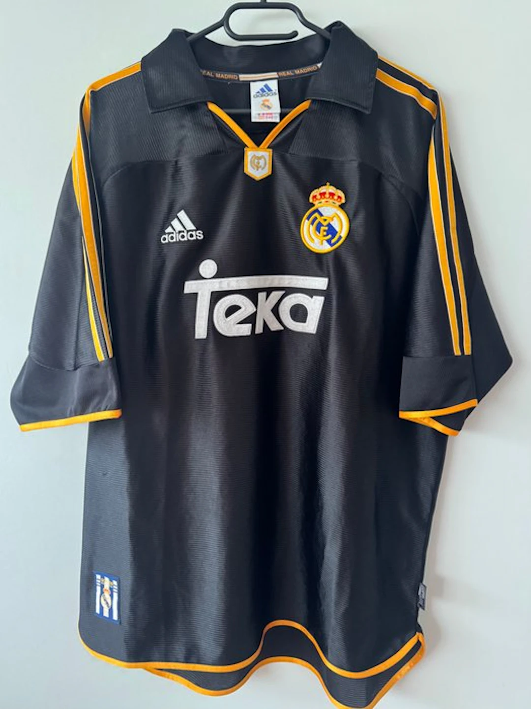 Real Madrid - Champions Football League - 1999 - Football shirt