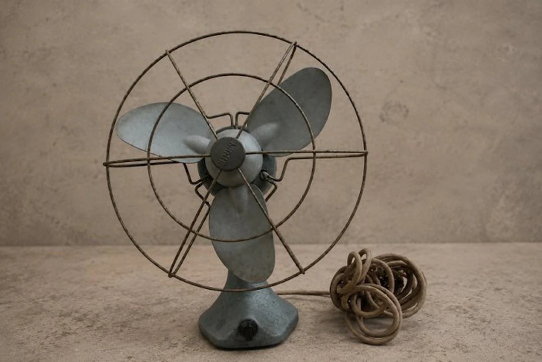 Ventilatore da tavolo vintage LESA – Italia