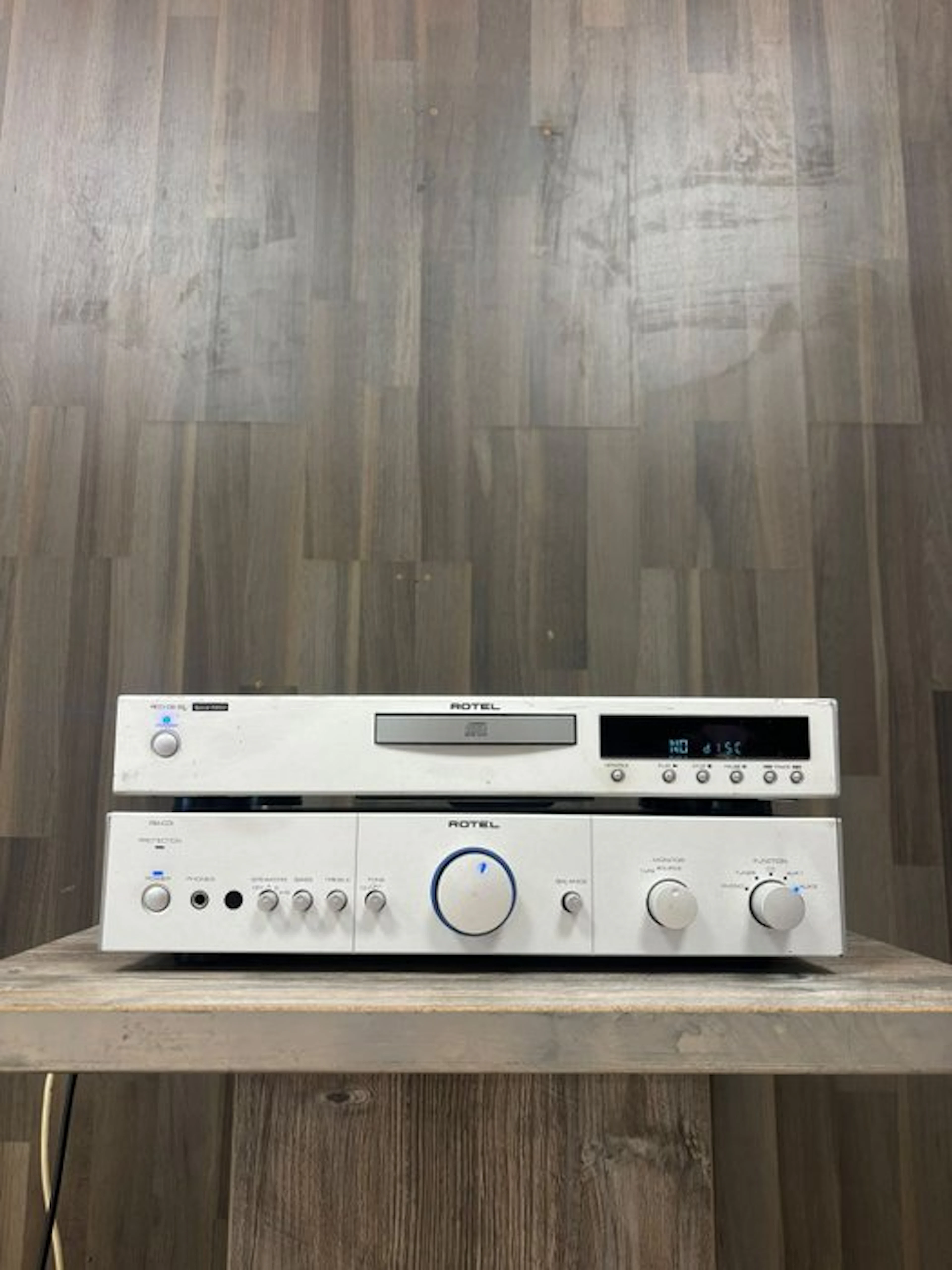 Rotel - RA-03 & RCD-06 SE Hi-fi set