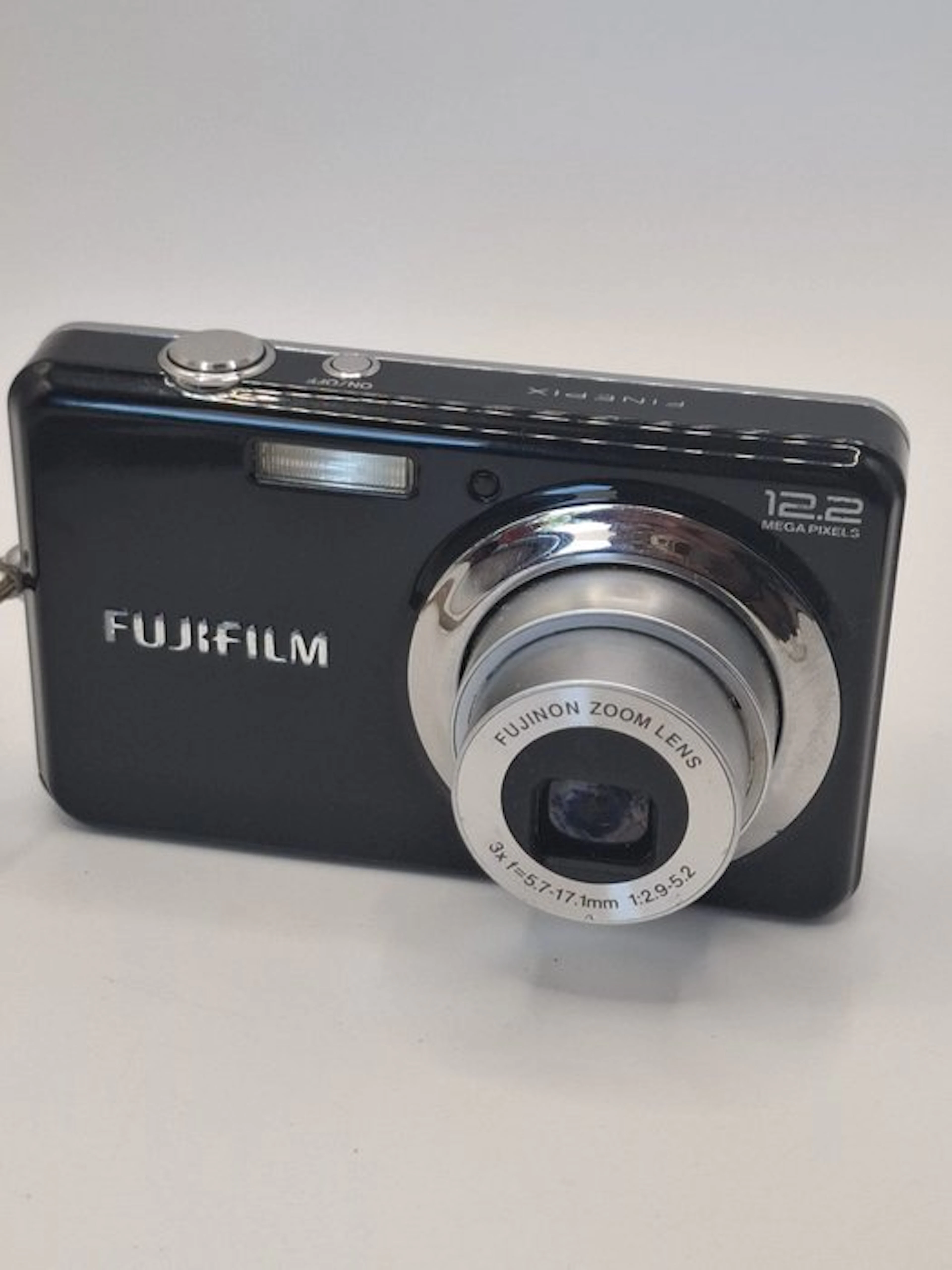 Fujifilm FinePix J32 Digital camera