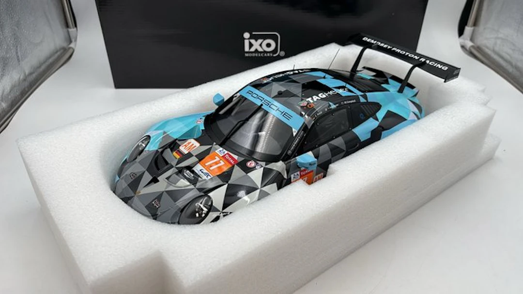 IXO 1:12 - Model car - Porsche 911 RSR 24H LM 2018 - (cod.P36)