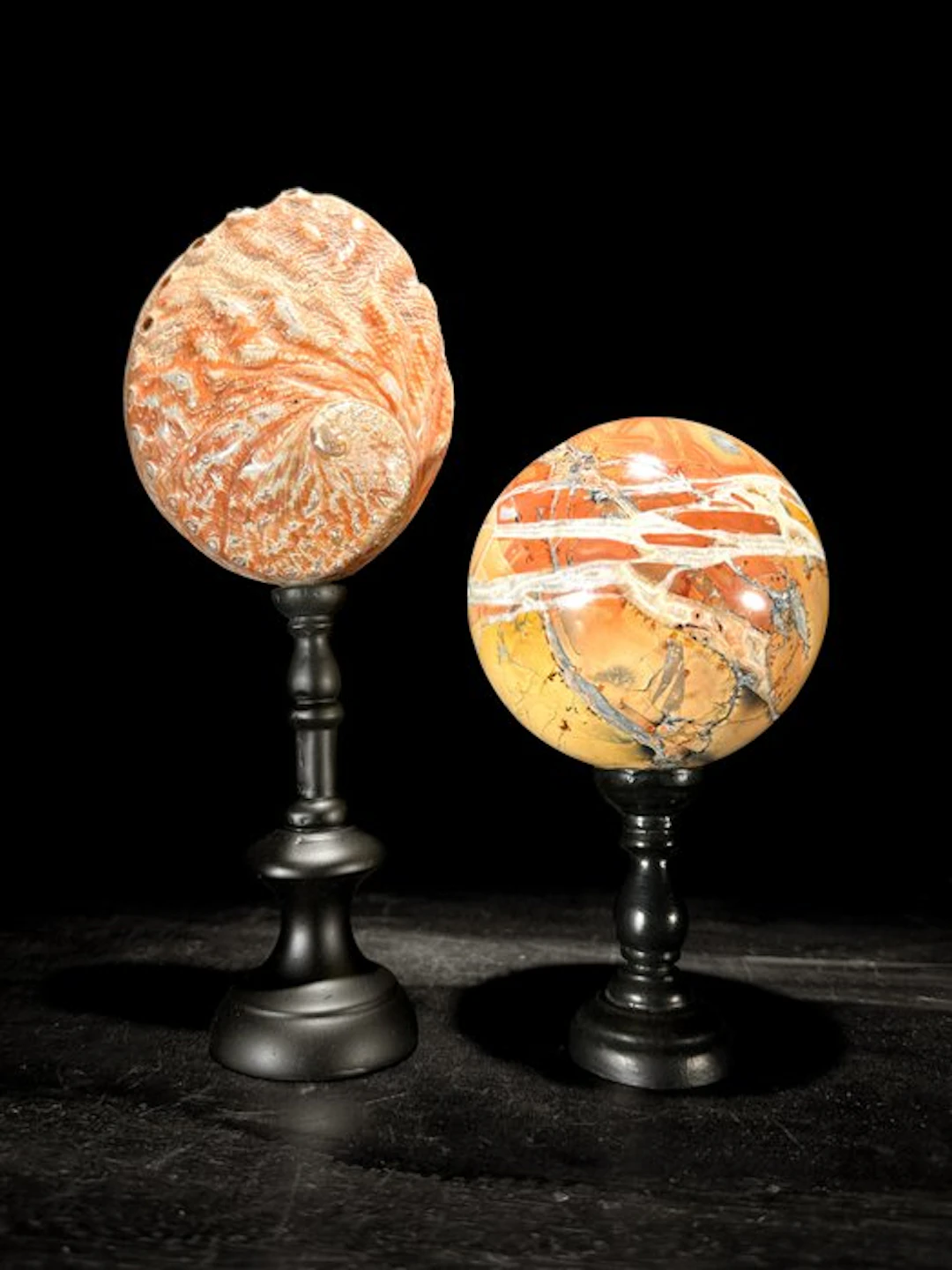 Decorative ornament - NO RESERVE PRICE-Stunning Pair of...