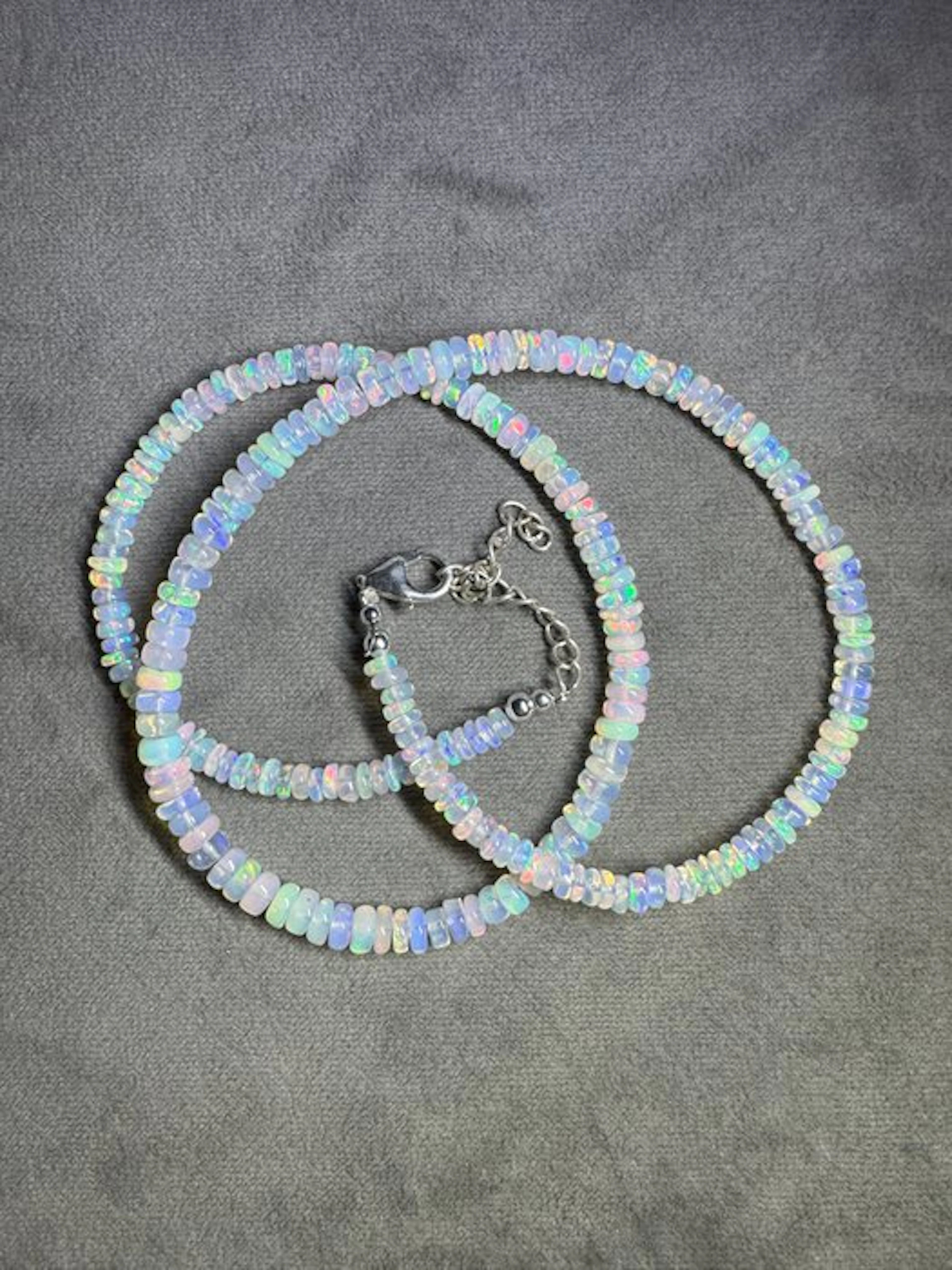 Smooth white opal necklace from Ethiopia with 925 silver...
