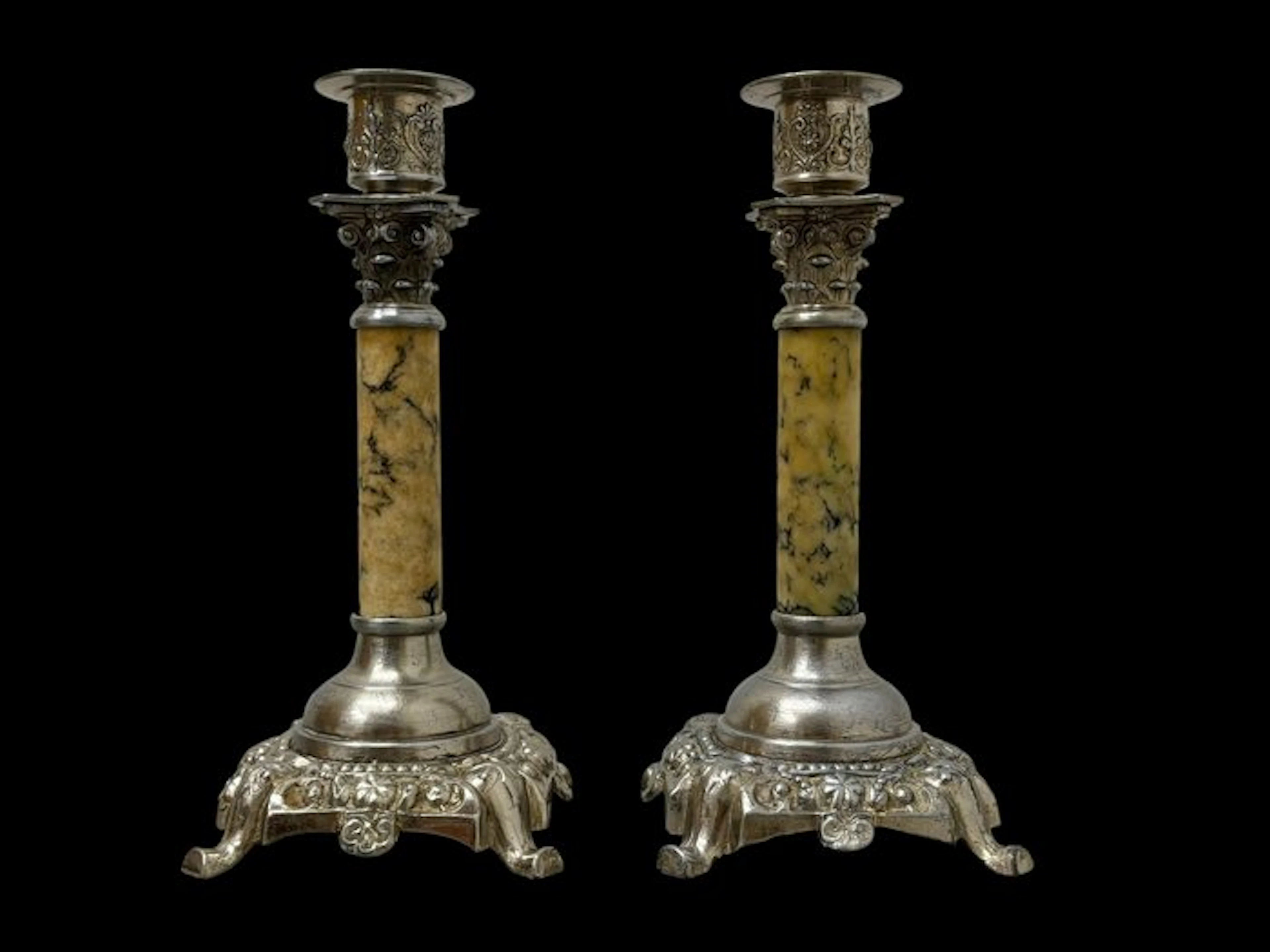 Candlestick - Pair of Corinthian-column candelabras in...