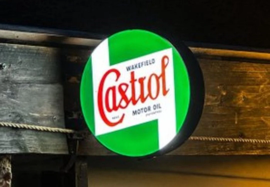 Castrol suspended double-sided illuminated sign - Insegna...