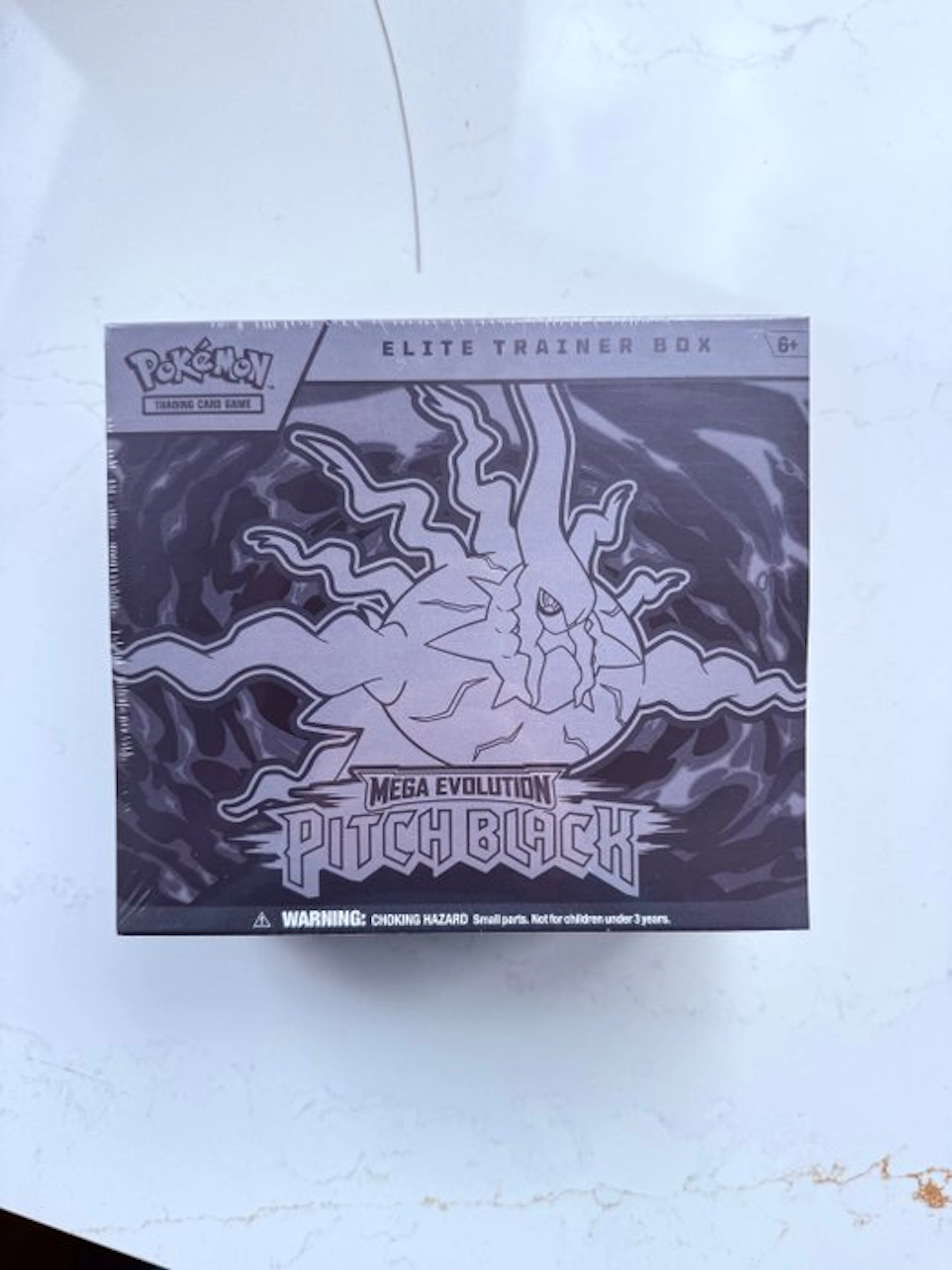 Pokémon Elite trainer box - Mega Evolution Pitch Black...