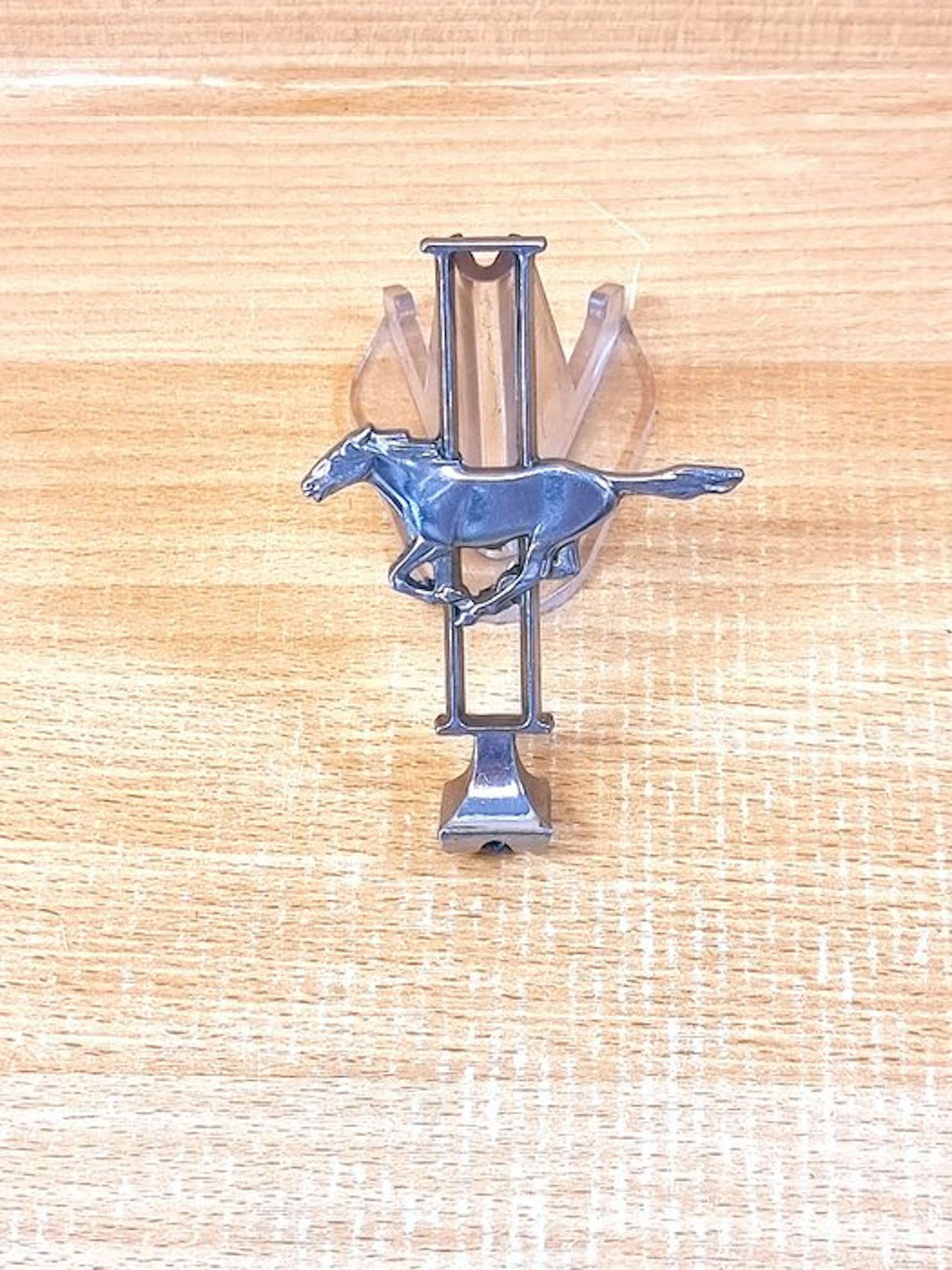 Car mascot (1) - Ford USA - Mustang - 1950-1960
