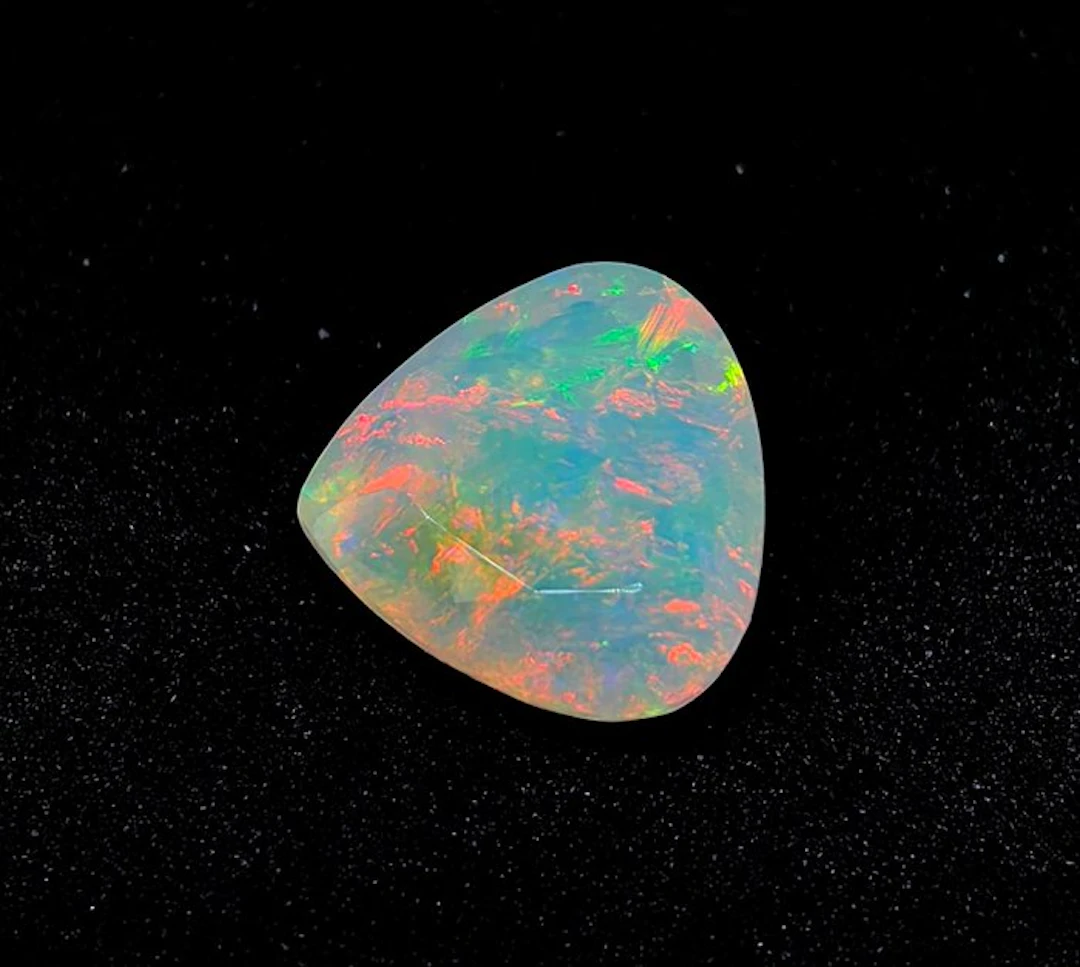 No reserve price Opal - 4.01 ct - Antwerp Laboratory for Gemstone