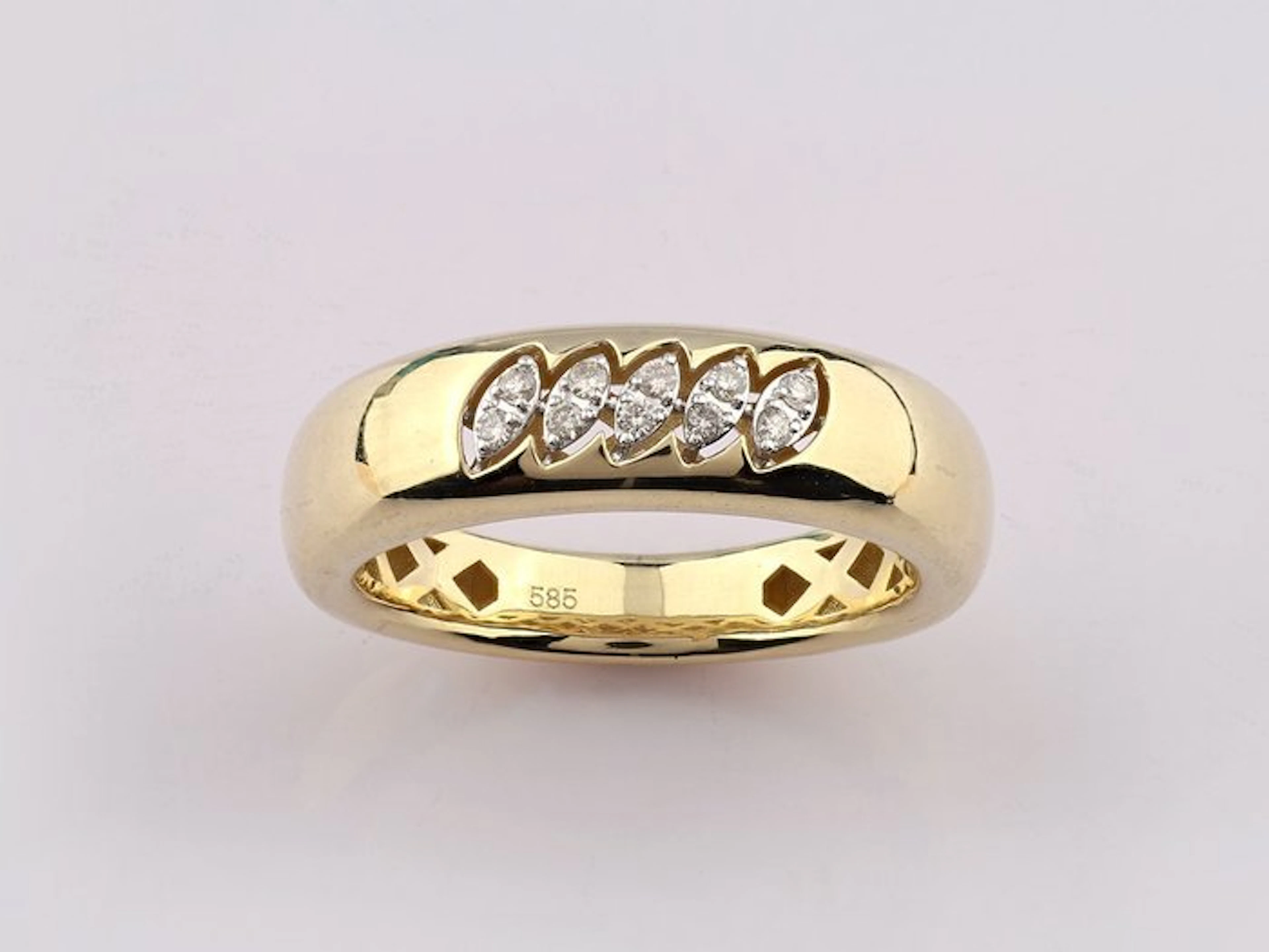 Ring - 14 kt. Yellow gold - 0.08ct. tw. Diamond (Natural)