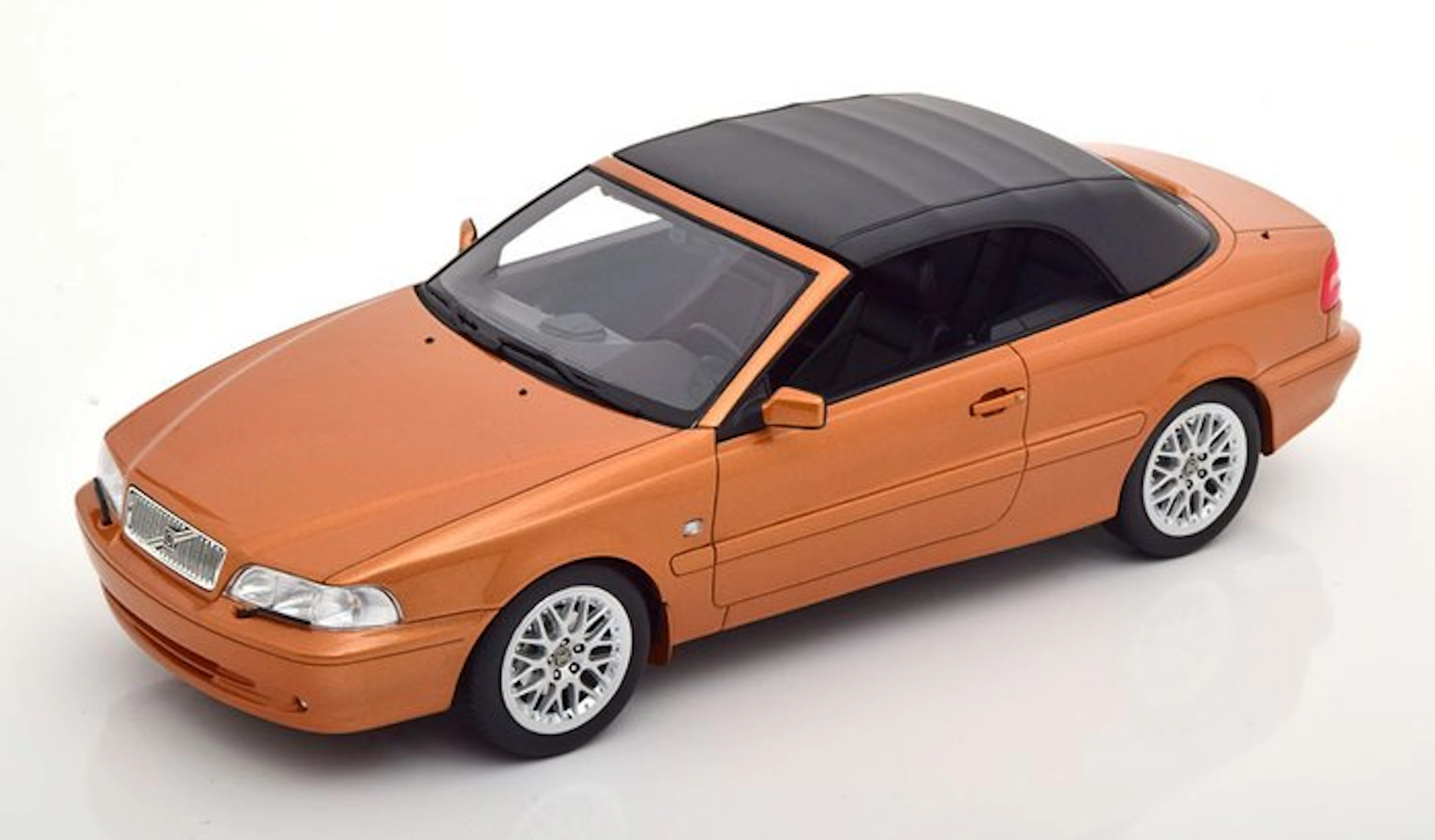 DNA Collectibles 1:18 - Model car - Volvo C70 Cabriolet (...
