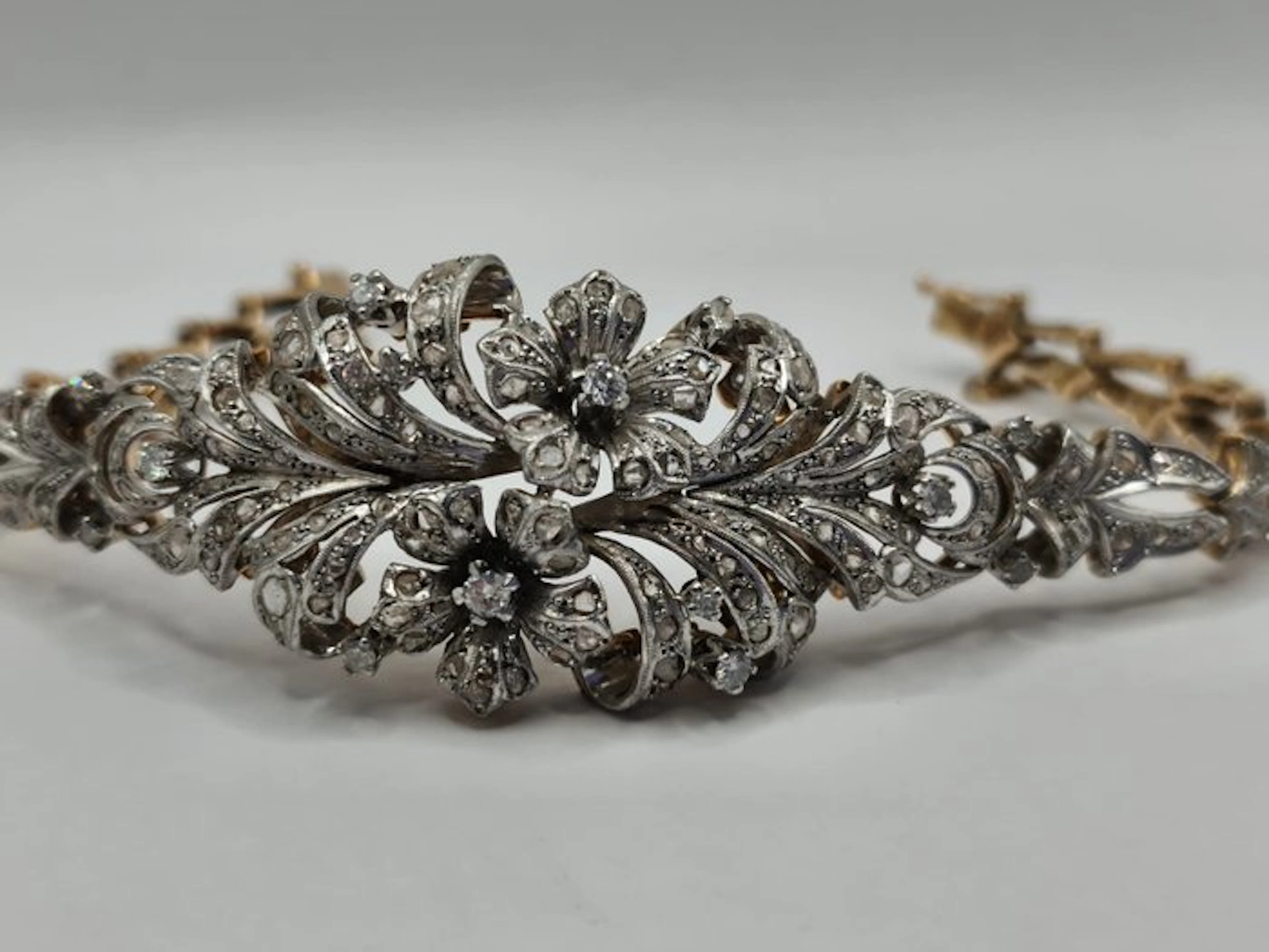 Bracelet - 18 kt. Yellow gold, Platinum - 3.50ct. tw. - Diamond - Art Deco