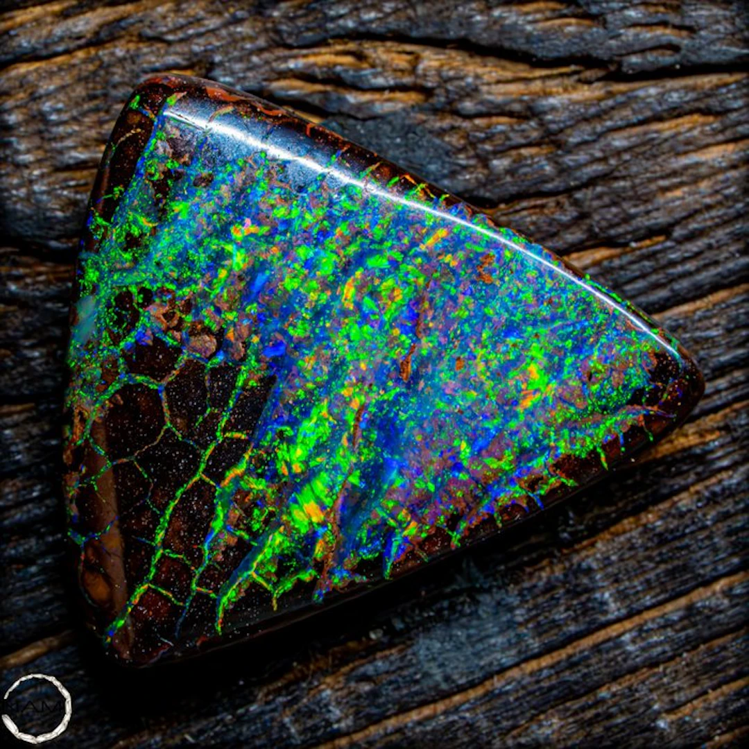 Australian Boulder Opal – Polished natural art with an...